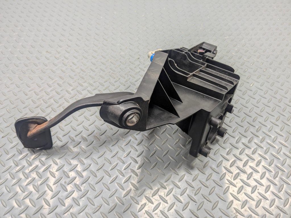 2011 - 2015 OEM FORD EXPLORER BRAKE STOP PEDAL AND SENSOR ASSEMBLY