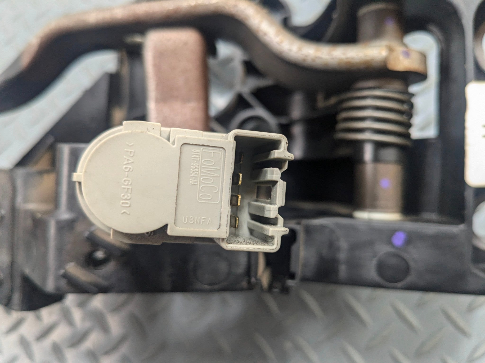 2011 - 2015 OEM FORD EXPLORER BRAKE STOP PEDAL AND SENSOR ASSEMBLY