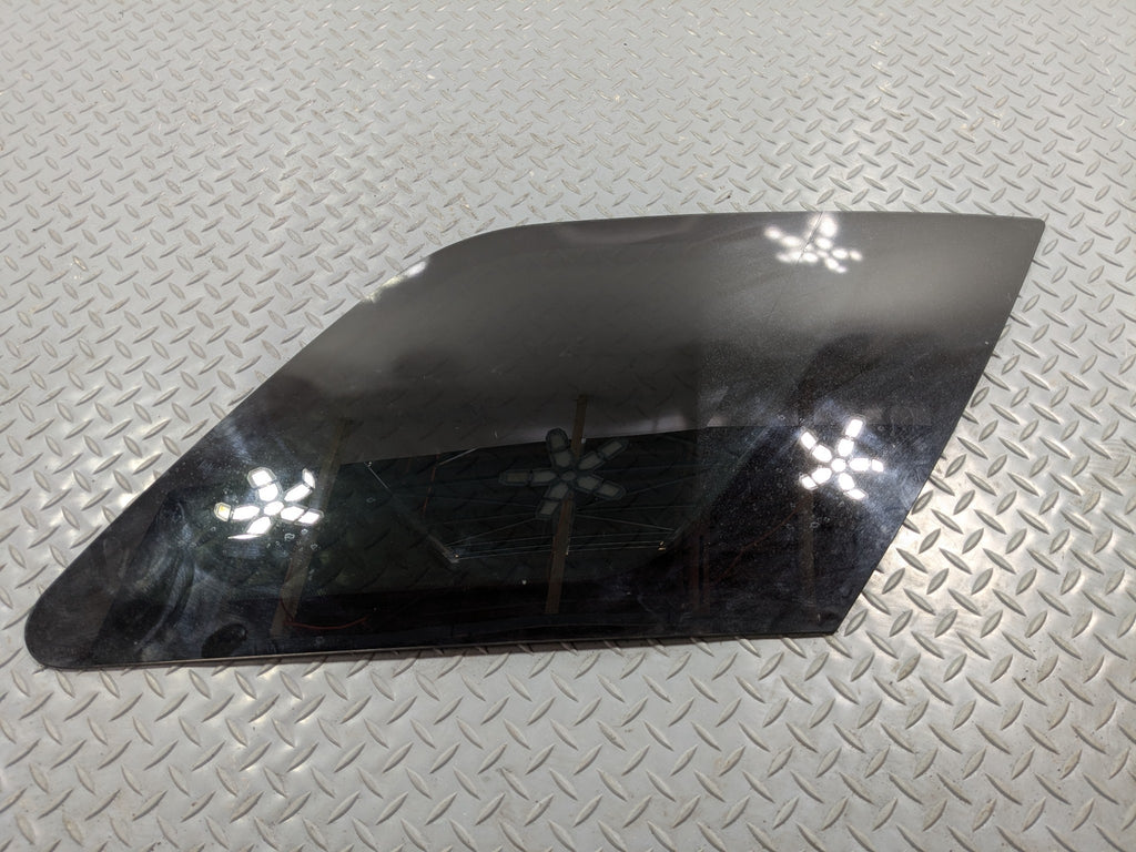 2011 - 2015 OEM FORD EXPLORER REAR RIGHT PASSENGER SIDE QUARTER WINDOW GLASS