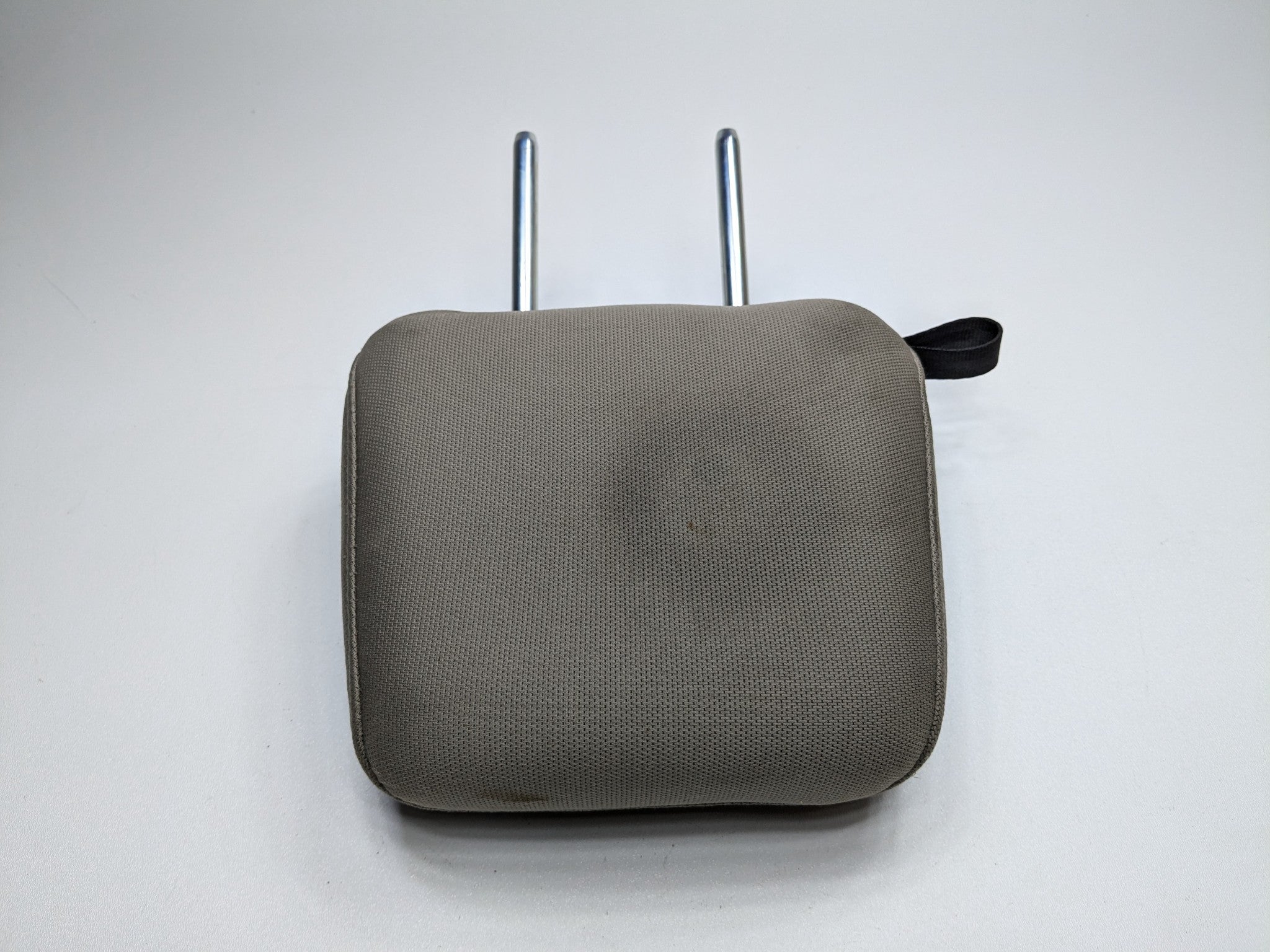 2011 - 2015 OEM FORD EXPLORER REAR RIGHT PASSENGER SIDE HEADREST