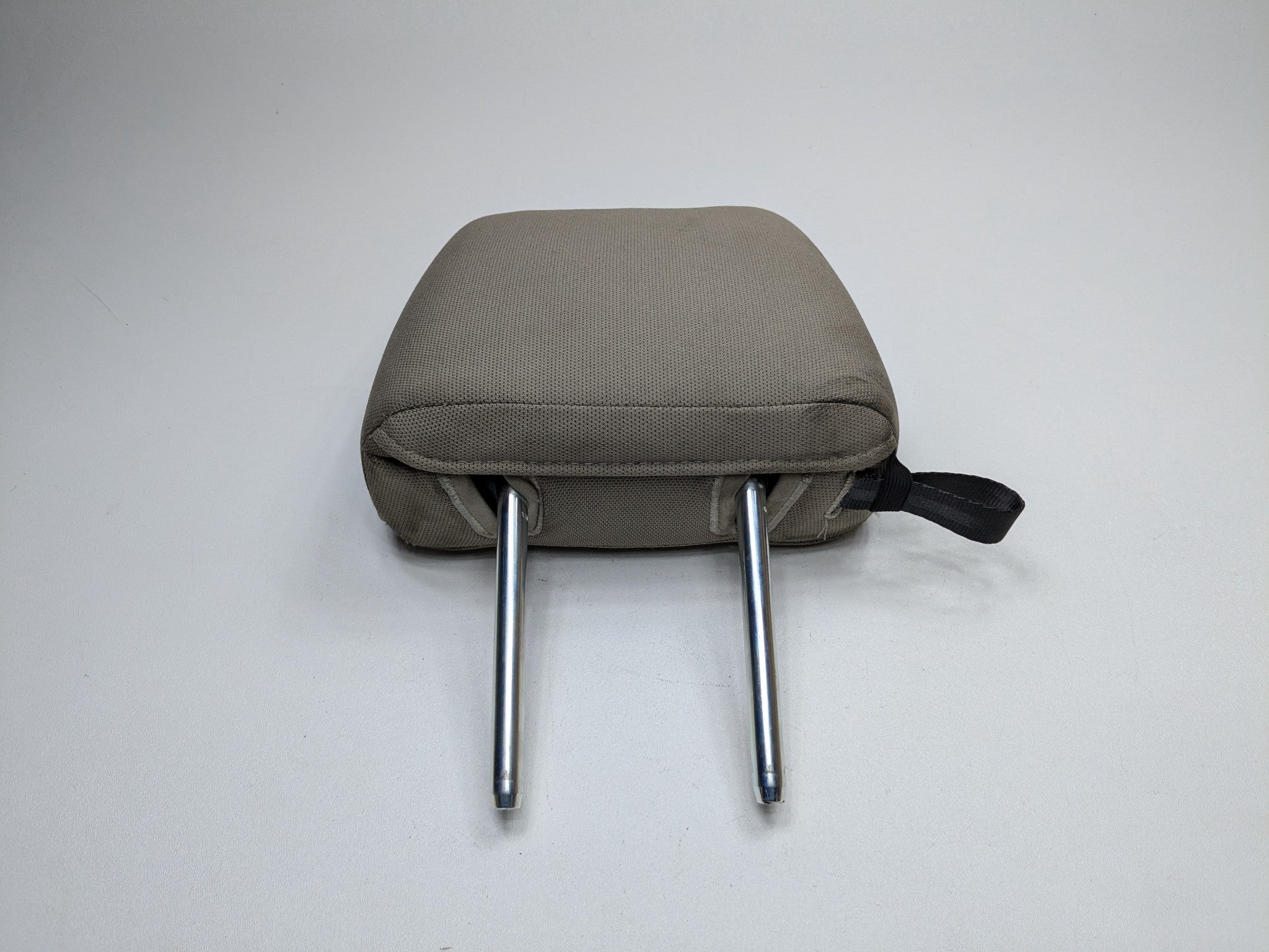 2011 - 2015 OEM FORD EXPLORER REAR RIGHT PASSENGER SIDE HEADREST