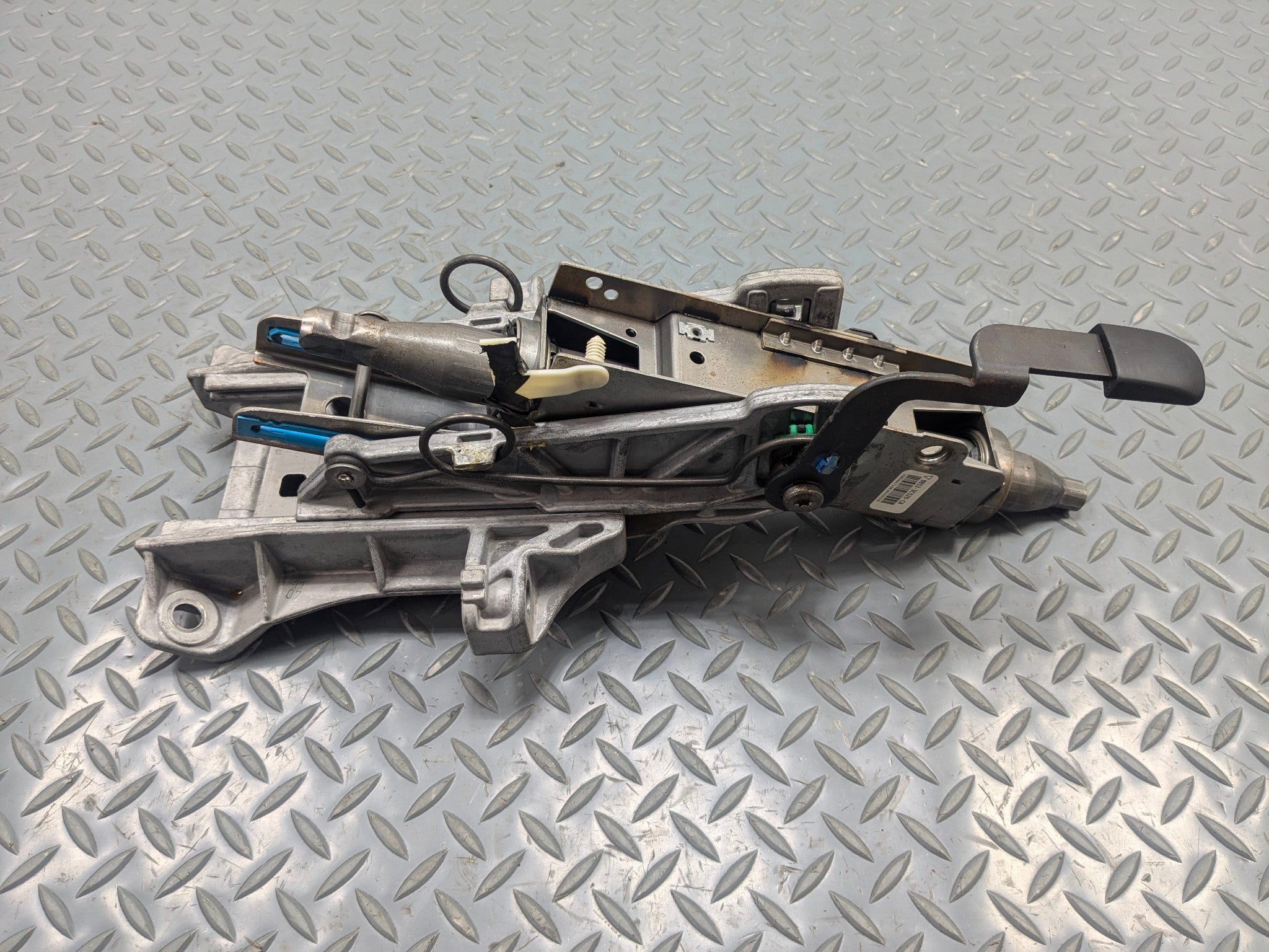 2011 - 2015 OEM FORD EXPLORER STEERING COLUMN FLOOR SHIFT MANUAL ASSEMBLY