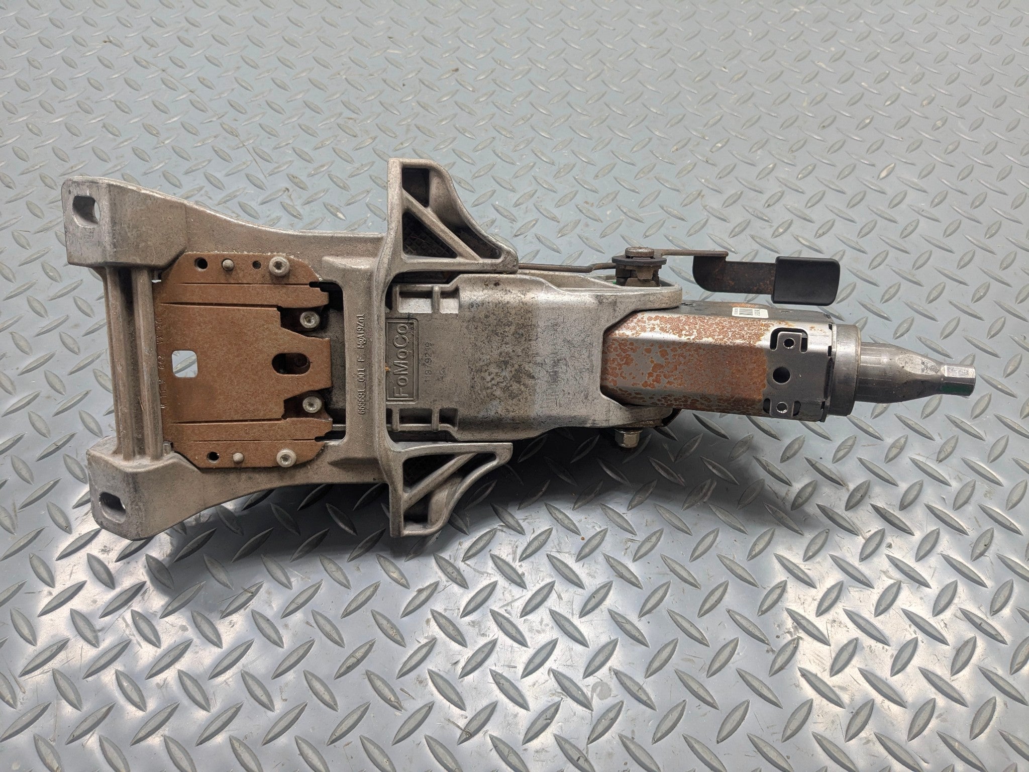 2011 - 2015 OEM FORD EXPLORER STEERING COLUMN FLOOR SHIFT MANUAL ASSEMBLY