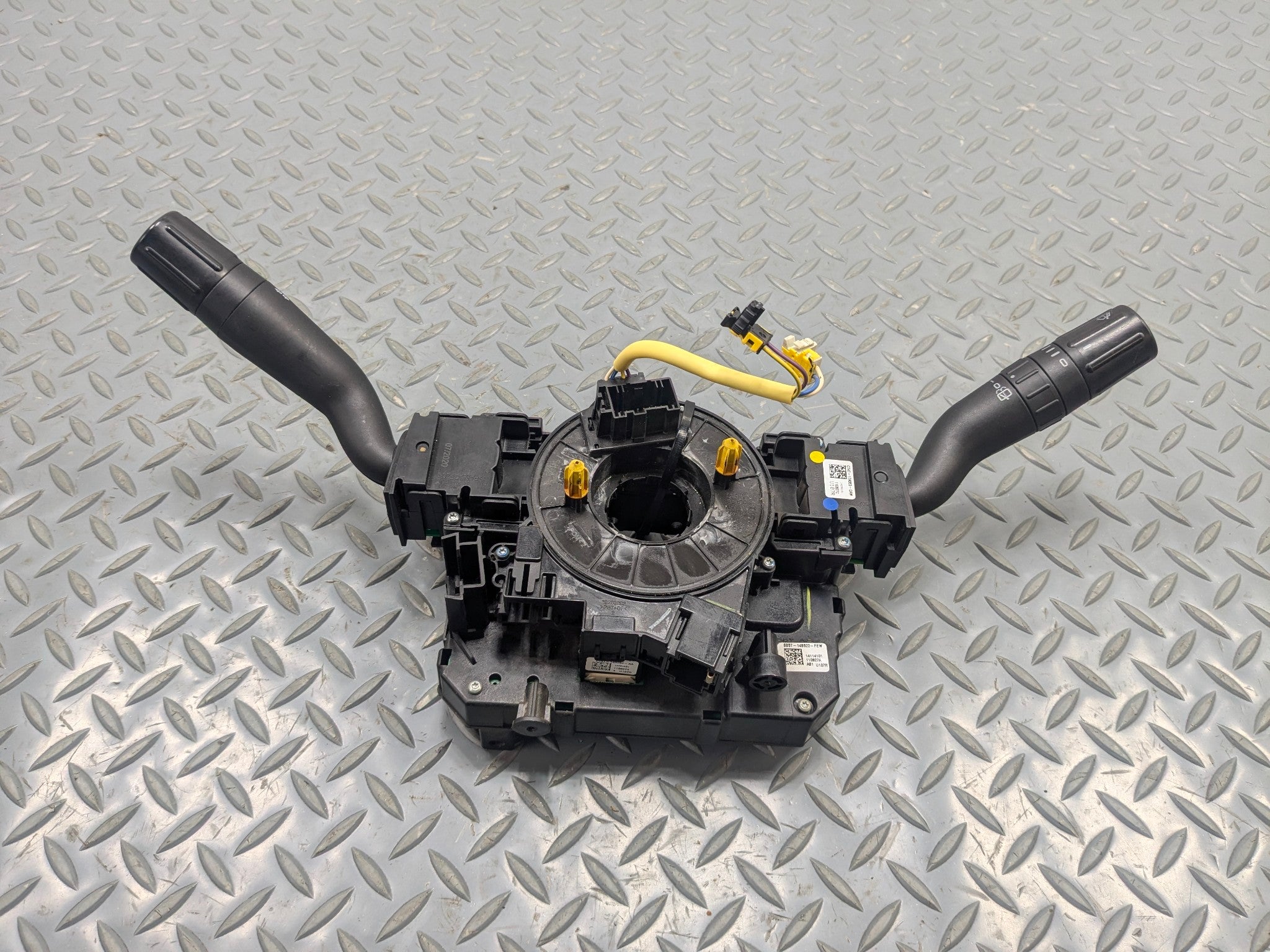 2011 - 2015 OEM FORD EXPLORER STEERING WHEEL CLOCKSPRING COMBINATION SWITCH