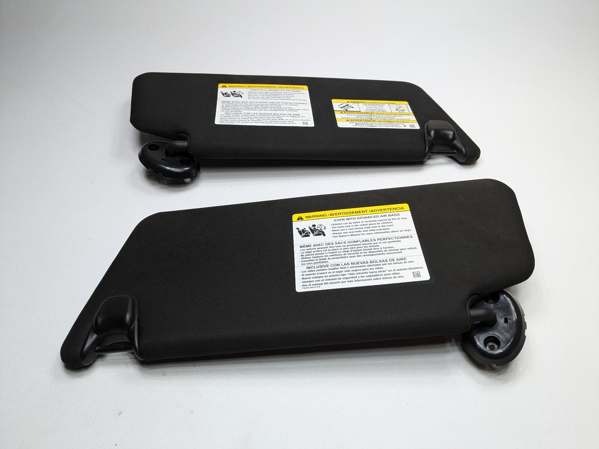 2011 - 2015 OEM FORD EXPLORER FRONT LEFT AND RIGHT SIDE INTERIOR ROOF SUN VISOR