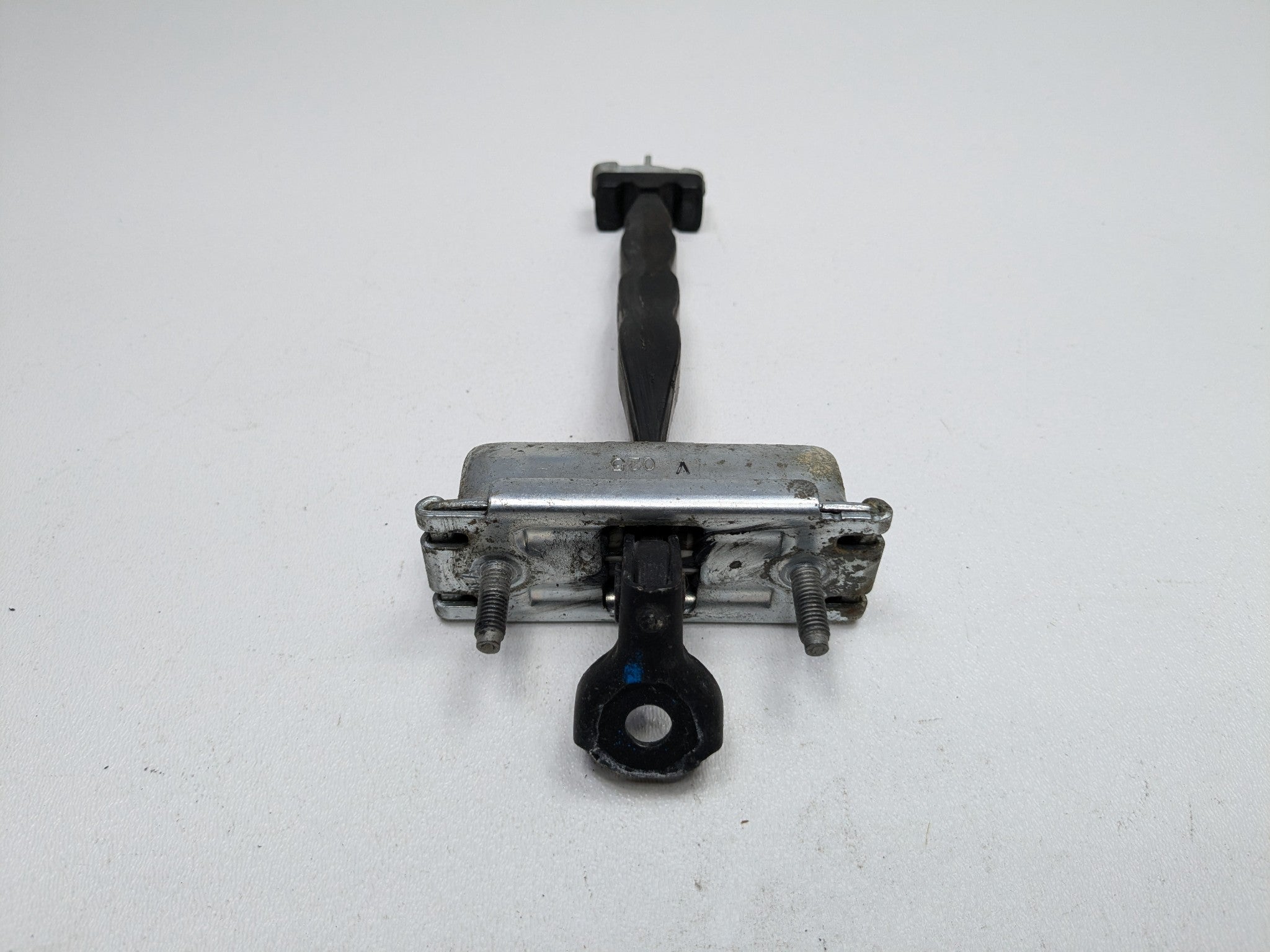 2011 - 2015 OEM FORD EXPLORER REAR LEFT DRIVER SIDE DOOR STOPPER