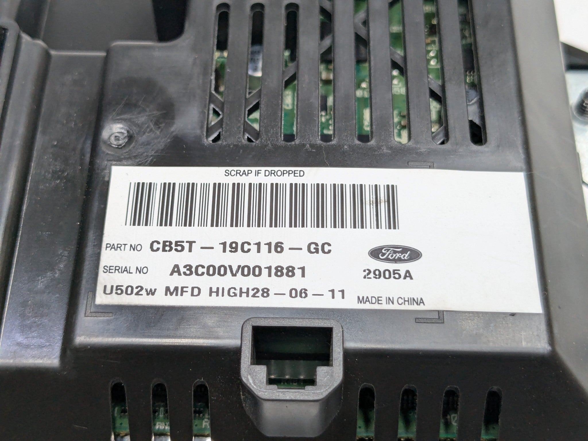 2011 - 2015 OEM FORD EXPLORER DASH INFORMATION DISPLAY SCREEN