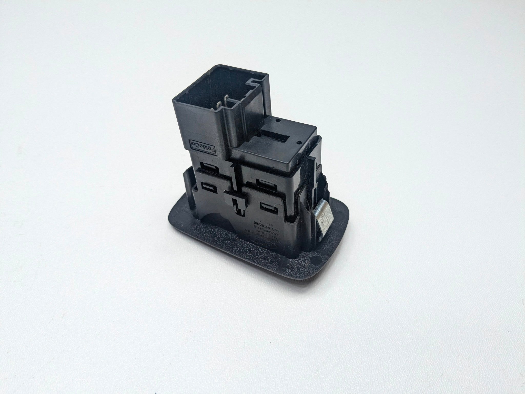 2011 - 2015 OEM FORD EXPLORER REAR RIGHT PASSENGER SIDE DOOR SWITCH ASSEMBLY