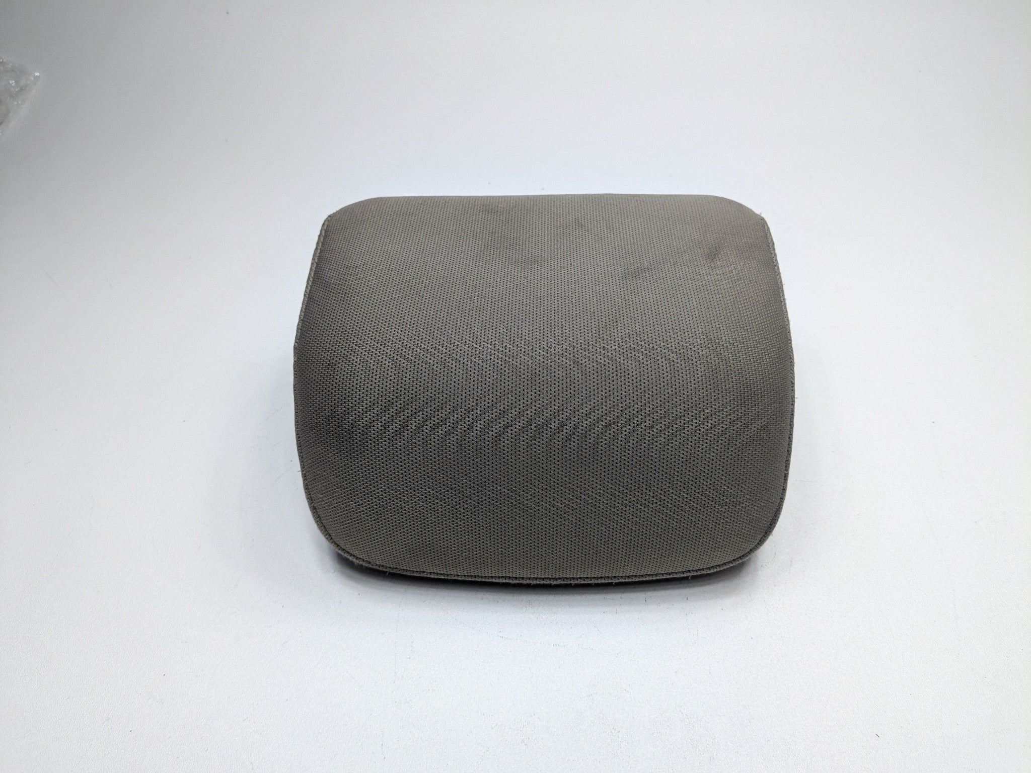2011 - 2015 OEM FORD EXPLORER REAR CENTER HEADREST GRAY