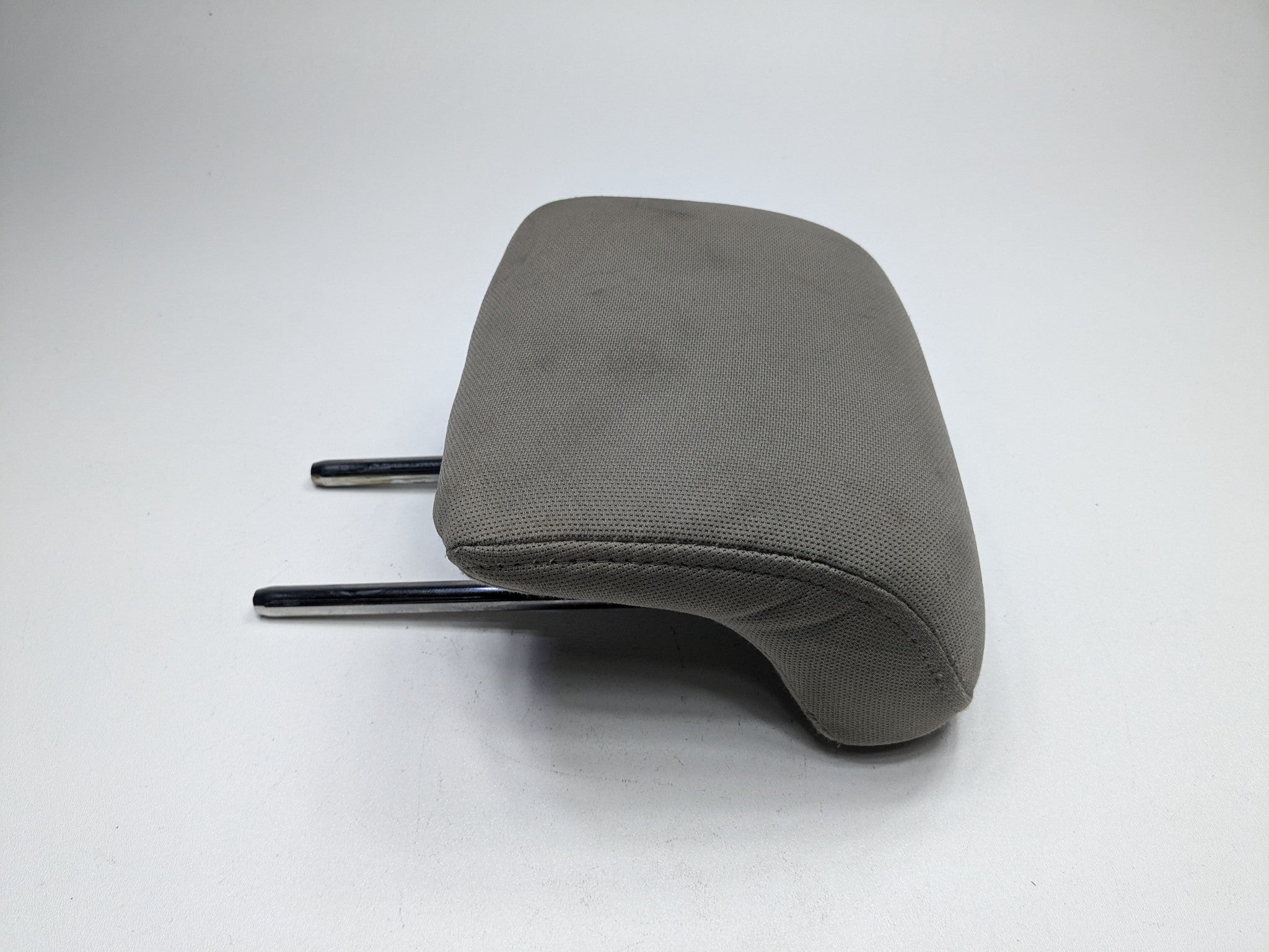 2011 - 2015 OEM FORD EXPLORER REAR CENTER HEADREST GRAY