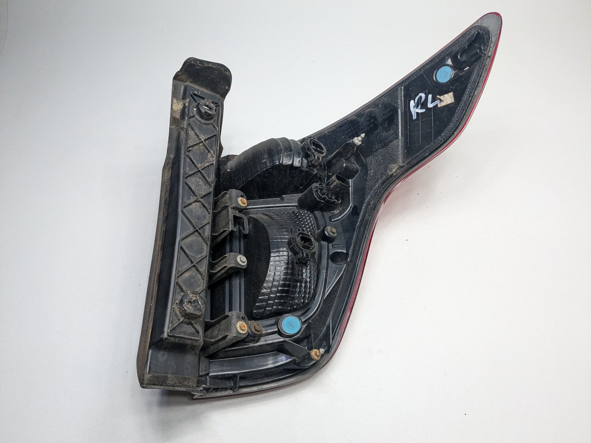 2011 - 2015 OEM FORD EXPLORER REAR LEFT DRIVER SIDE LED TAIL LIGHT