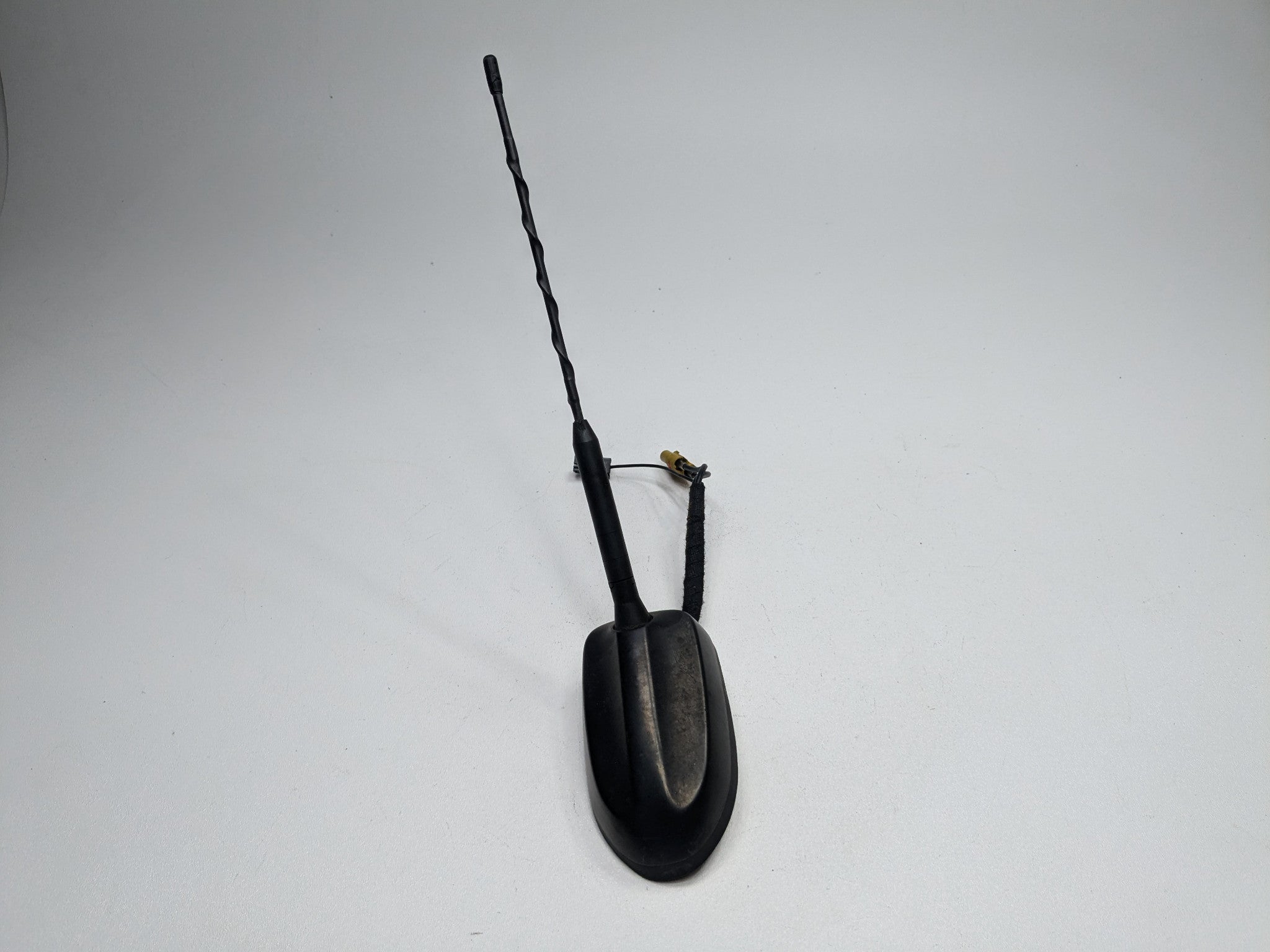 2011 - 2015 OEM FORD EXPLORER FIESTA OVERHEAD ROOF ANTENNA ASSEMBLY