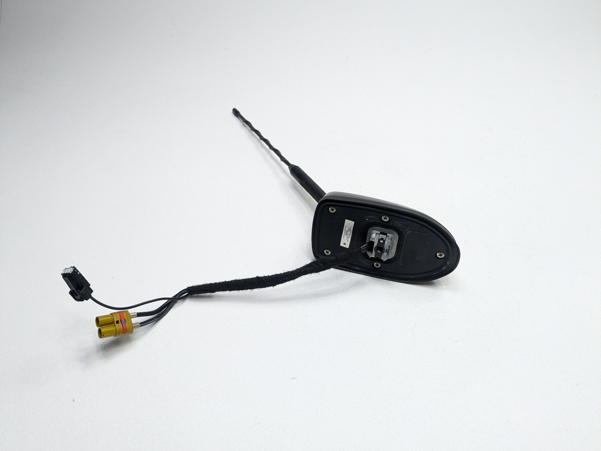 2011 - 2015 OEM FORD EXPLORER FIESTA OVERHEAD ROOF ANTENNA ASSEMBLY