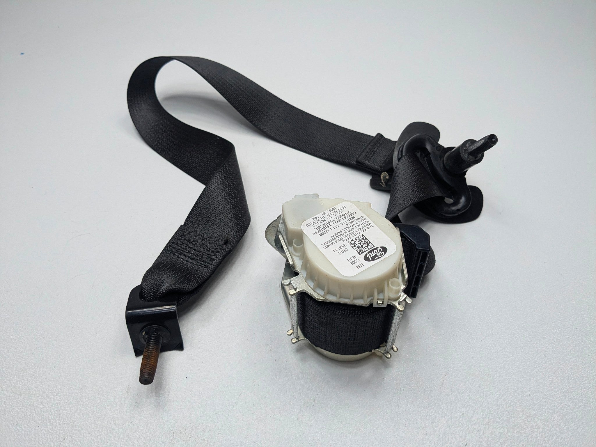 2011 - 2015 OEM FORD EXPLORER REAR RIGHT PASSENGER SIDE SEAT BELT ASSEMBLY