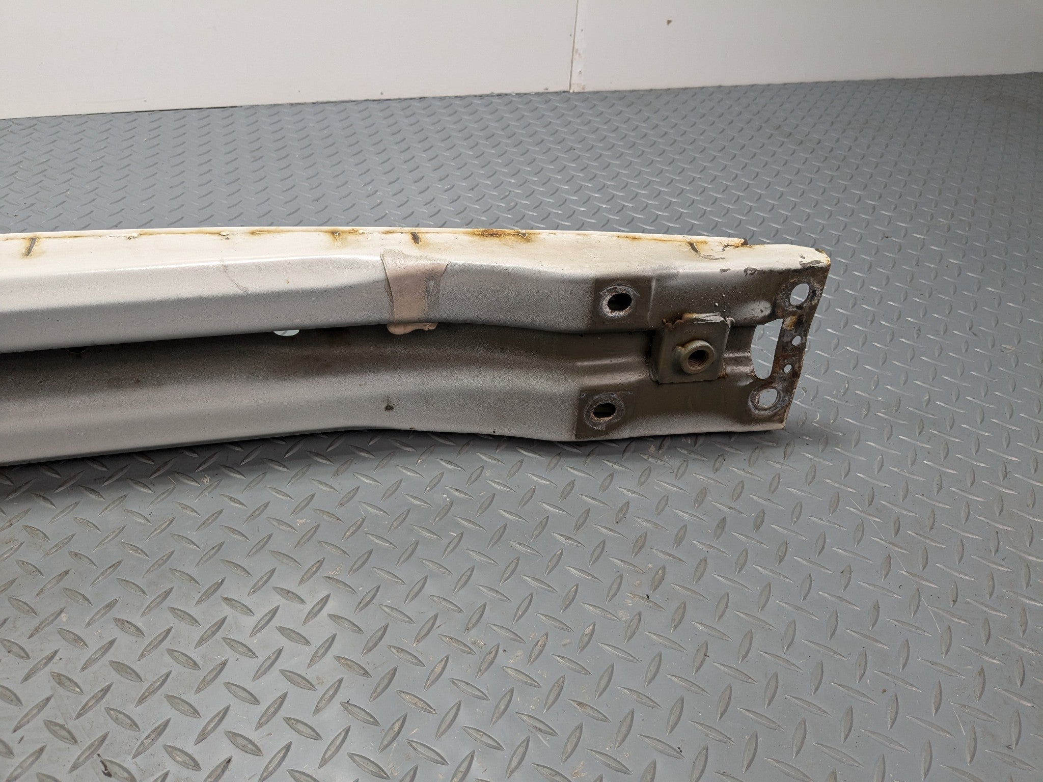 2011 - 2015 OEM FORD EXPLORER FRONT BUMPER REINFORCEMENT CRASH IMPACT BAR