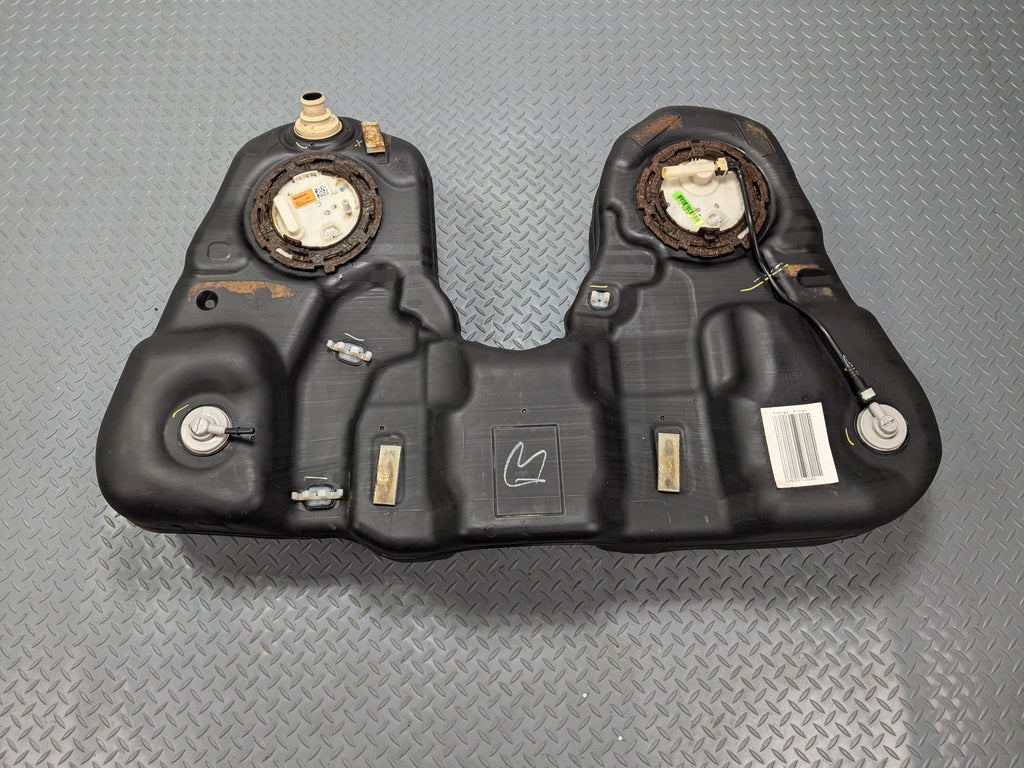2011 - 2015 OEM FORD EXPLORER FUEL AND GAS TANK GENUINE ASSEMBLY