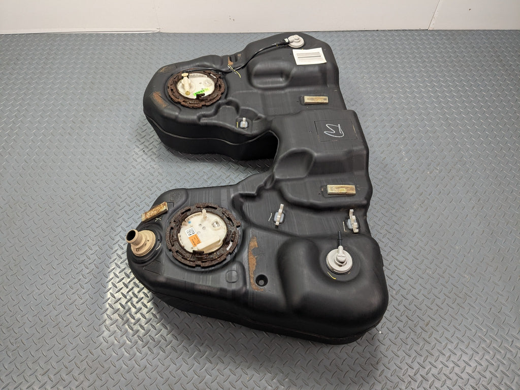 2011 - 2015 OEM FORD EXPLORER FUEL AND GAS TANK GENUINE ASSEMBLY