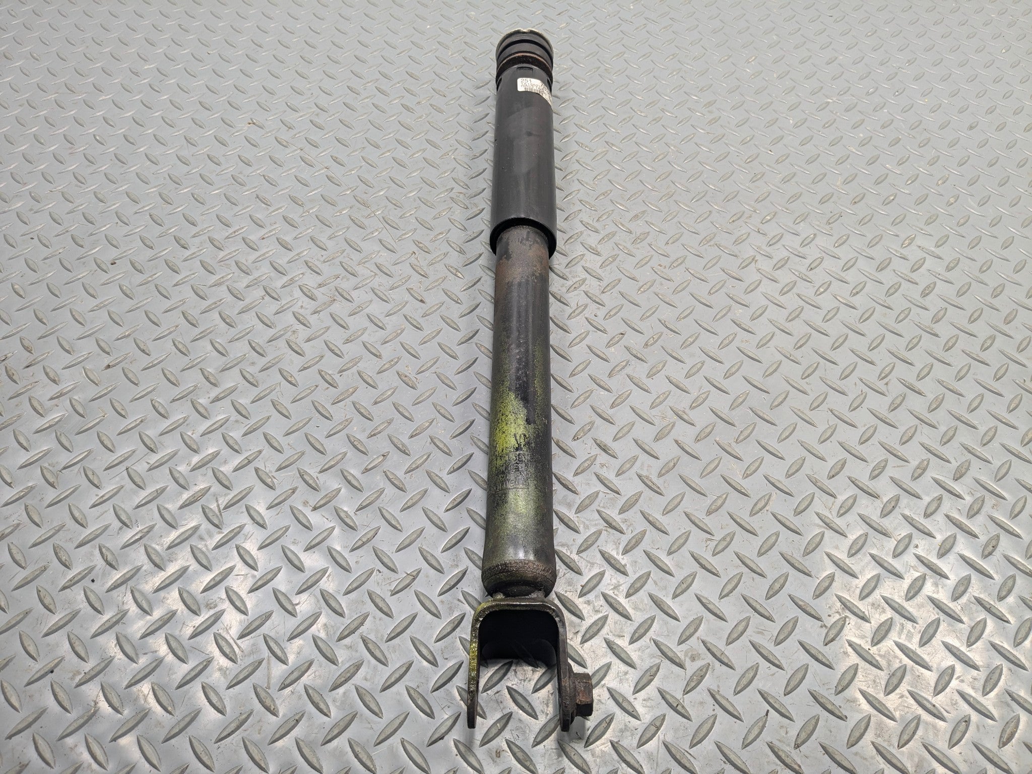 2011 - 2015 OEM FORD EXPLORER REAR RIGHT PASSENGER SIDE SHOCK STRUT ABSORBER