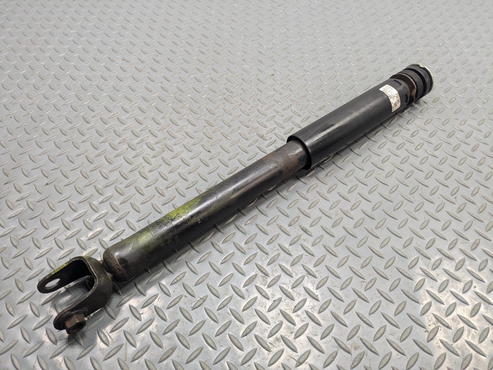 2011 - 2015 OEM FORD EXPLORER REAR RIGHT PASSENGER SIDE SHOCK STRUT ABSORBER