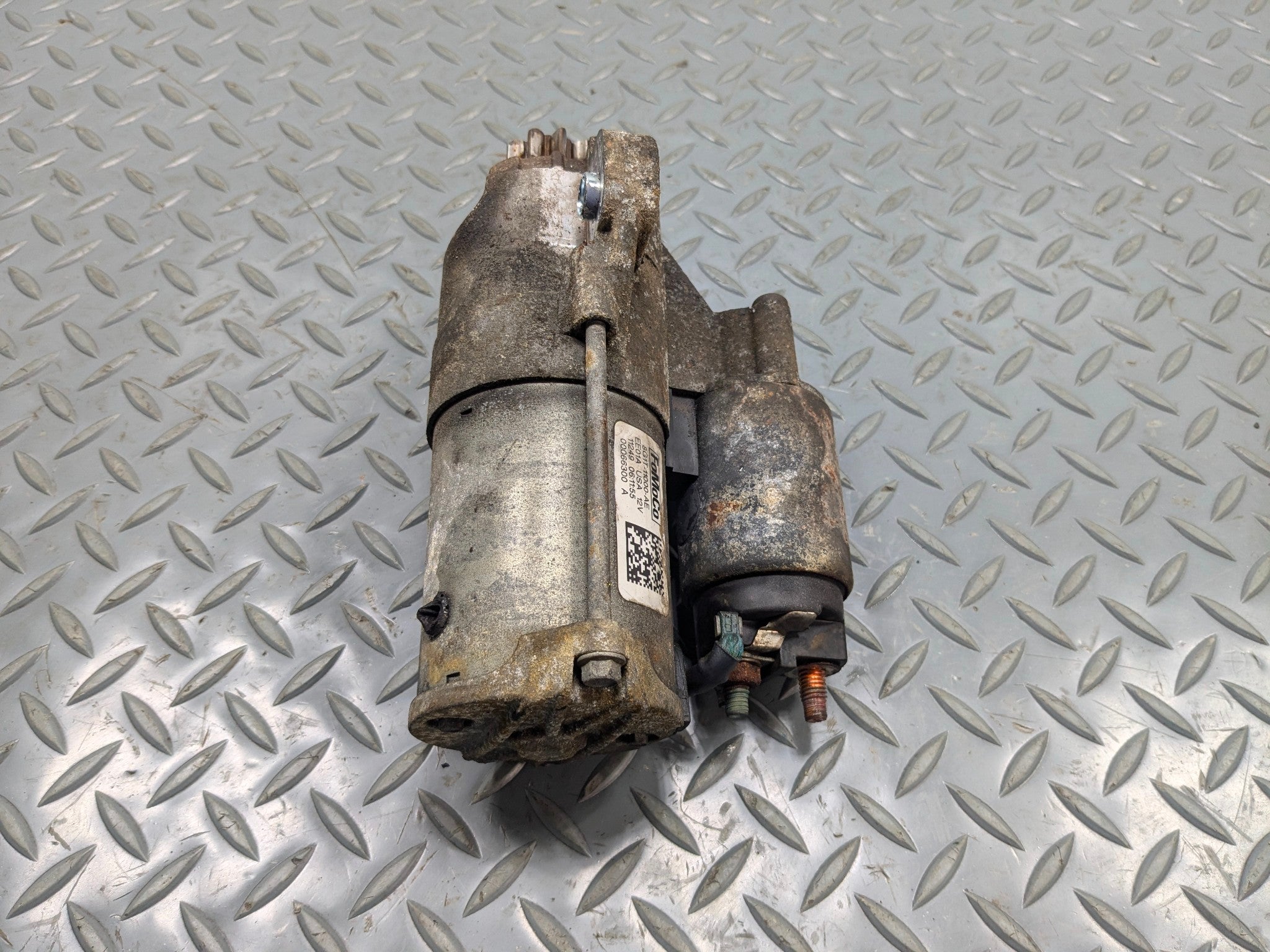 2011 - 2015 OEM FORD EXPLORER ENGINE START STARTER MOTOR BOSCH ASSEMBLY