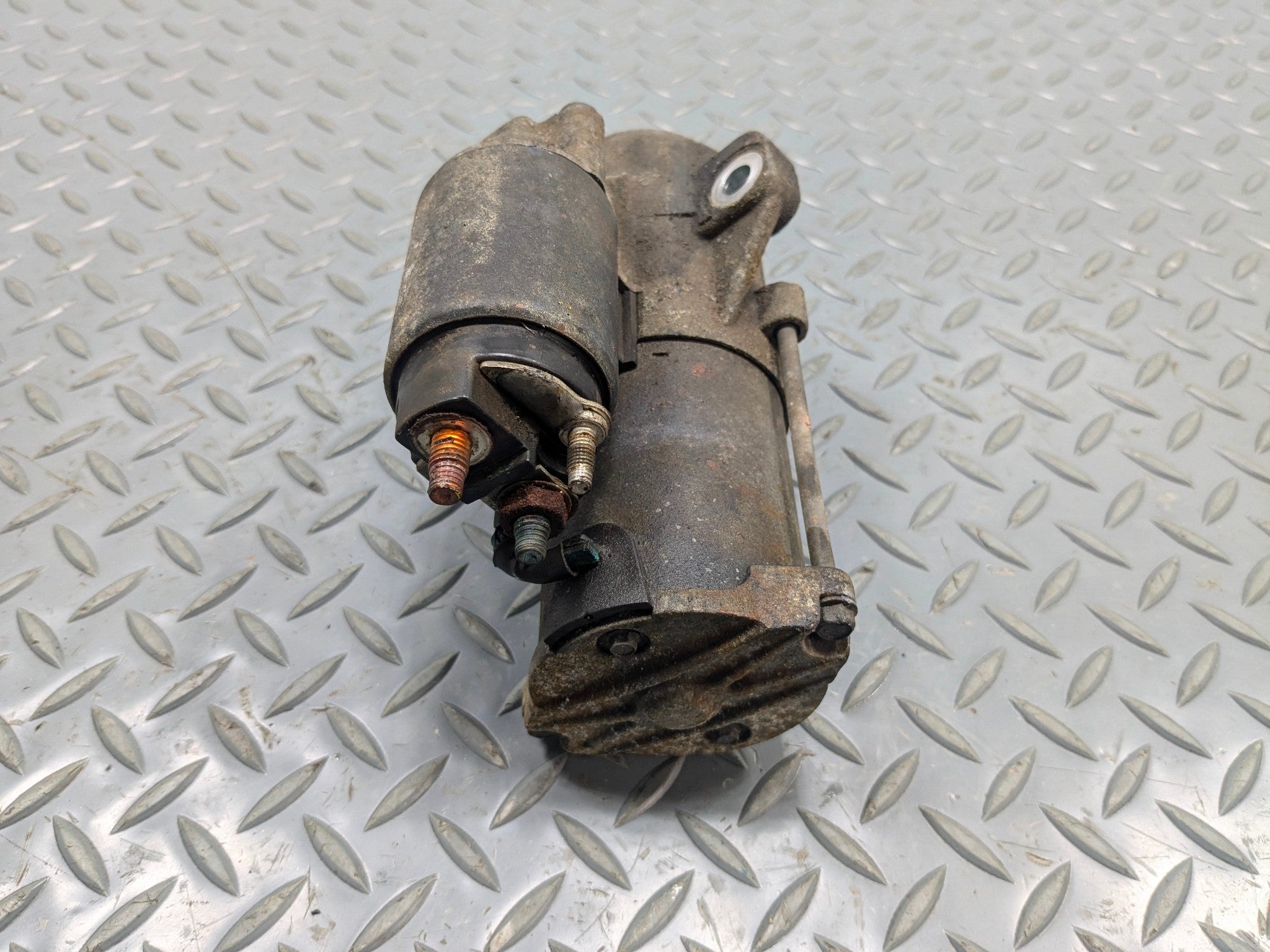 2011 - 2015 OEM FORD EXPLORER ENGINE START STARTER MOTOR BOSCH ASSEMBLY