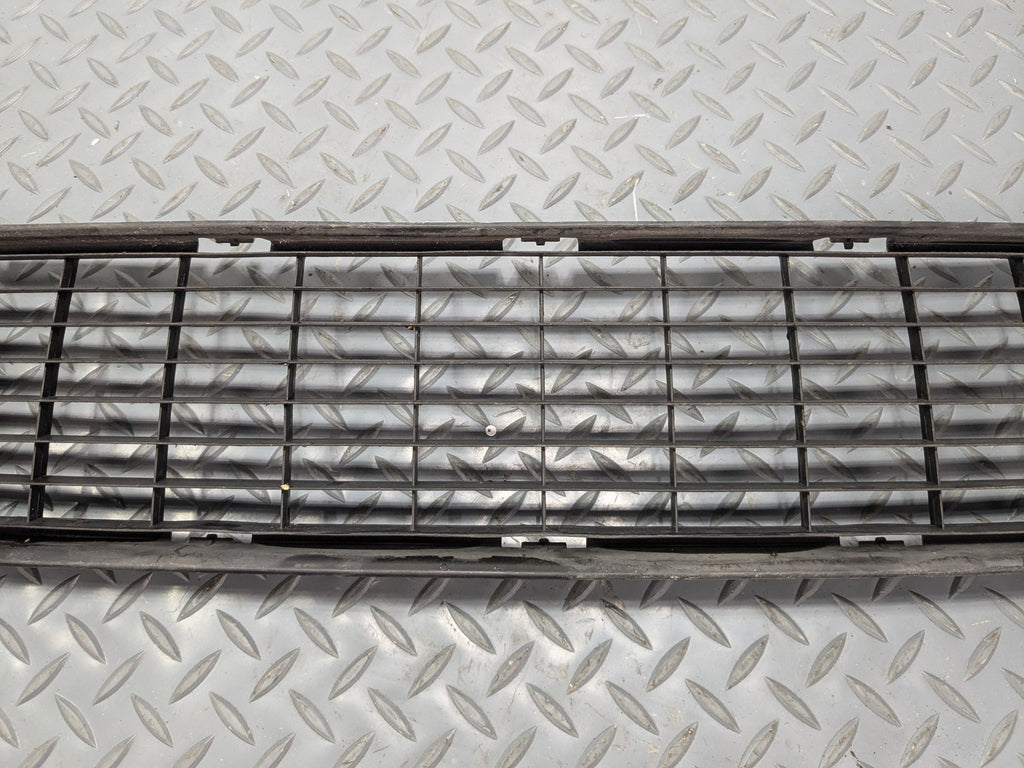 2011 - 2015 OEM FORD EXPLORER FRONT BUMPER LOWER MOUNTED GRILLE