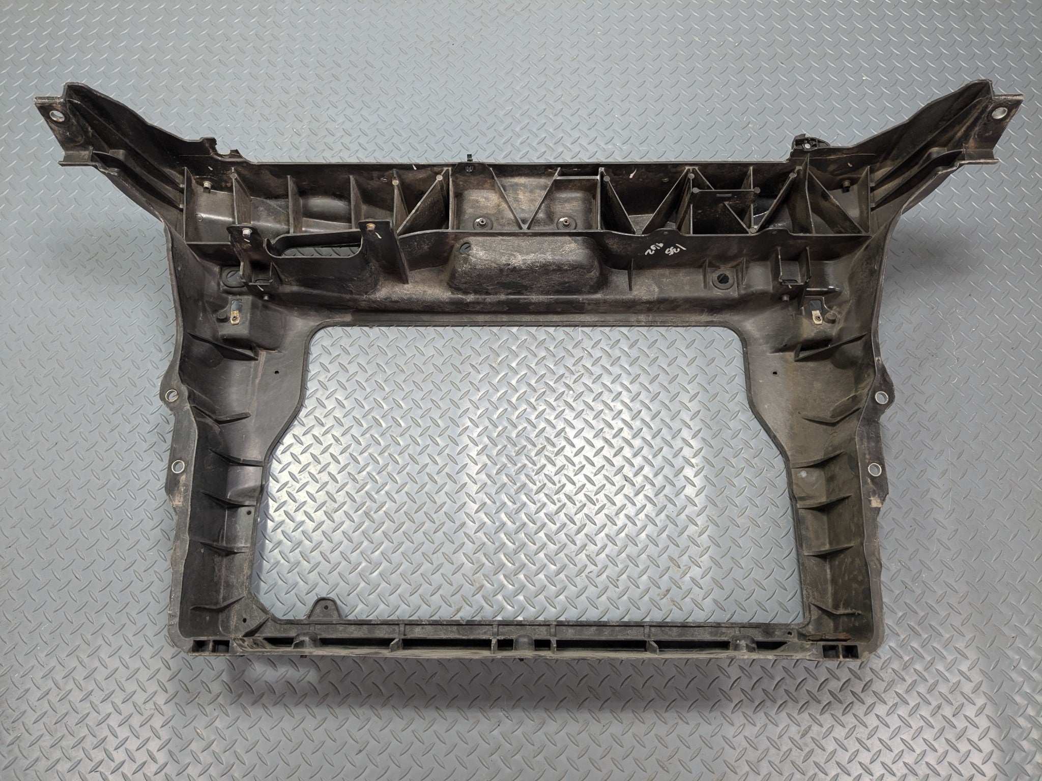 2011 - 2015 OEM FORD EXPLORER FRONT END RADIATOR CORE SUPPORT ASSEMBLY