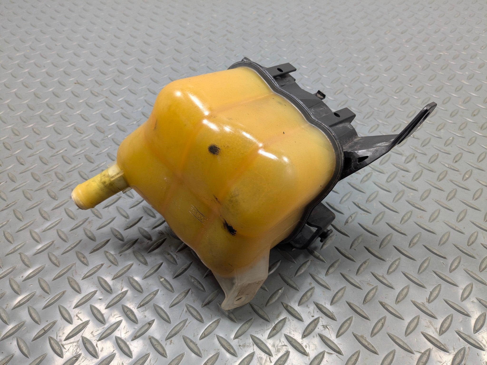 2011 - 2015 OEM FORD EXPLORER ENGINE RADIATOR COOLANT RESERVOIR EXPANSION TANK