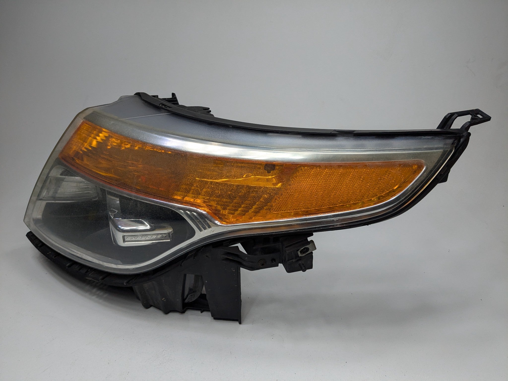 2011 - 2015 OEM FORD EXPLORER FRONT LEFT DRIVER SIDE HALOGEN HEADLAMP ASSEMBLY