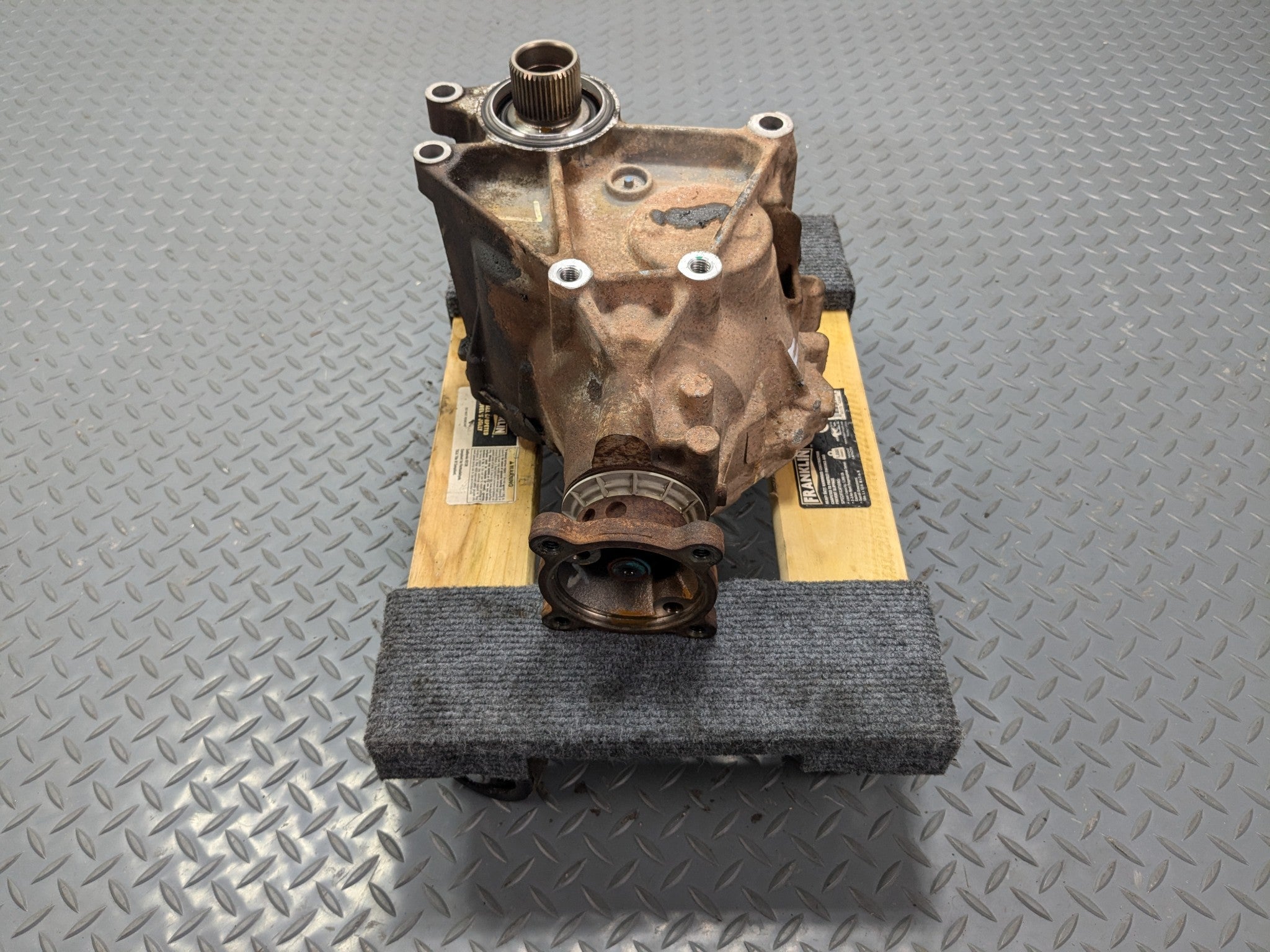 2011 - 2015 OEM FORD EXPLORER AUTOMATIC TRANSFER CASE ASSEMBLY