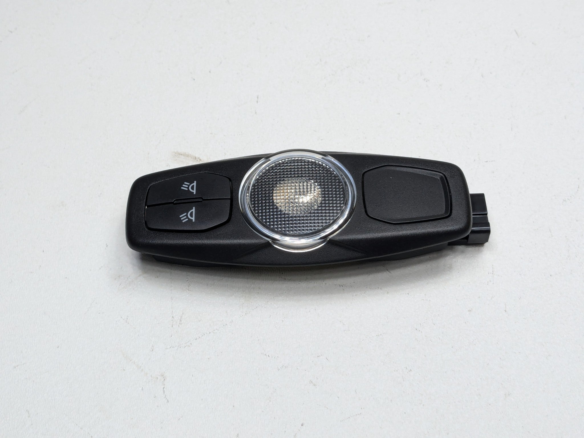 2011 - 2015 OEM FORD EXPLORER REAR ROOF INTERIOR DOME LIGHT READING LAMP