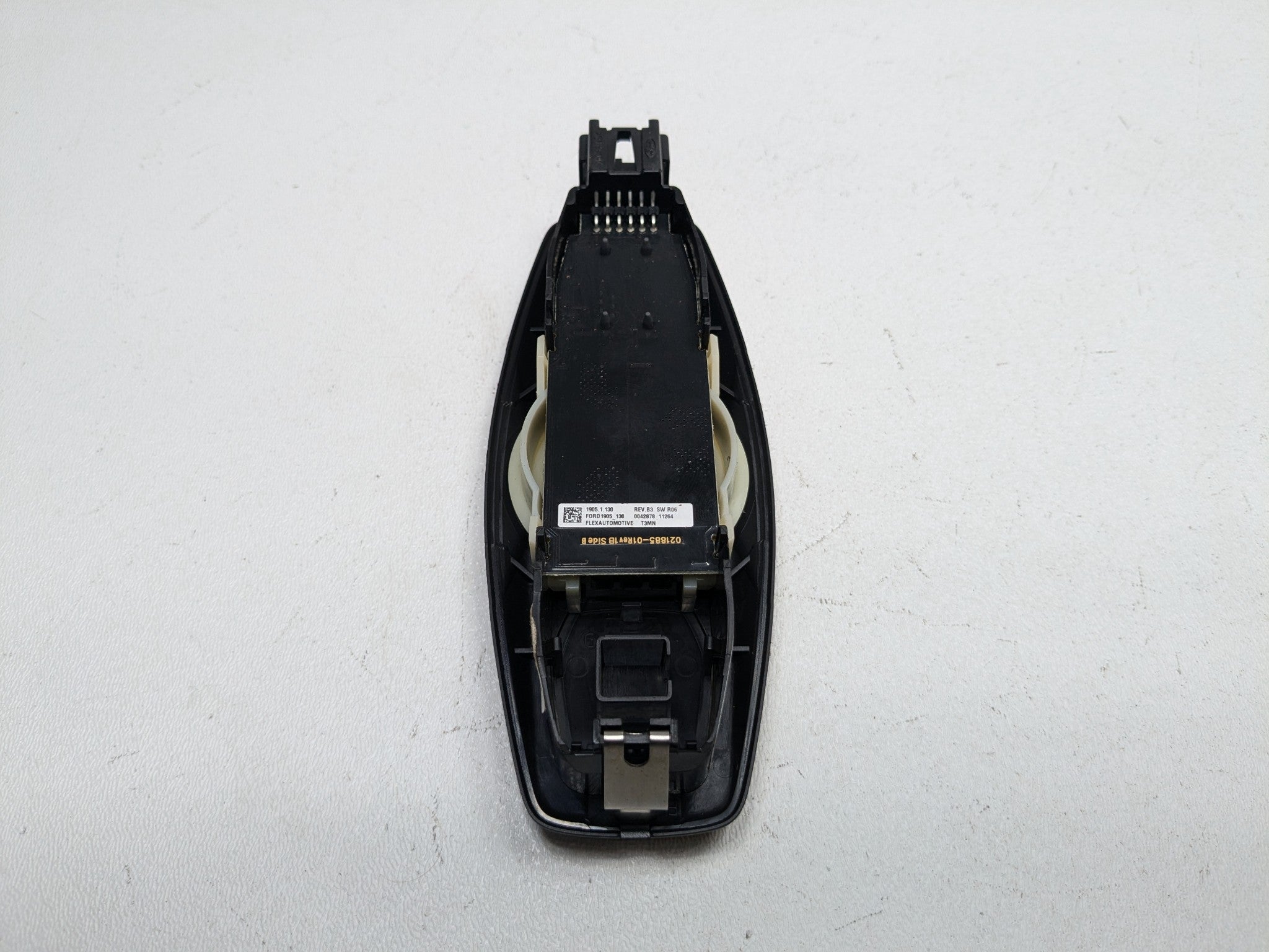 2011 - 2015 OEM FORD EXPLORER REAR TRUNK ROOF INTERIOR DOME LIGHT READING LAMP