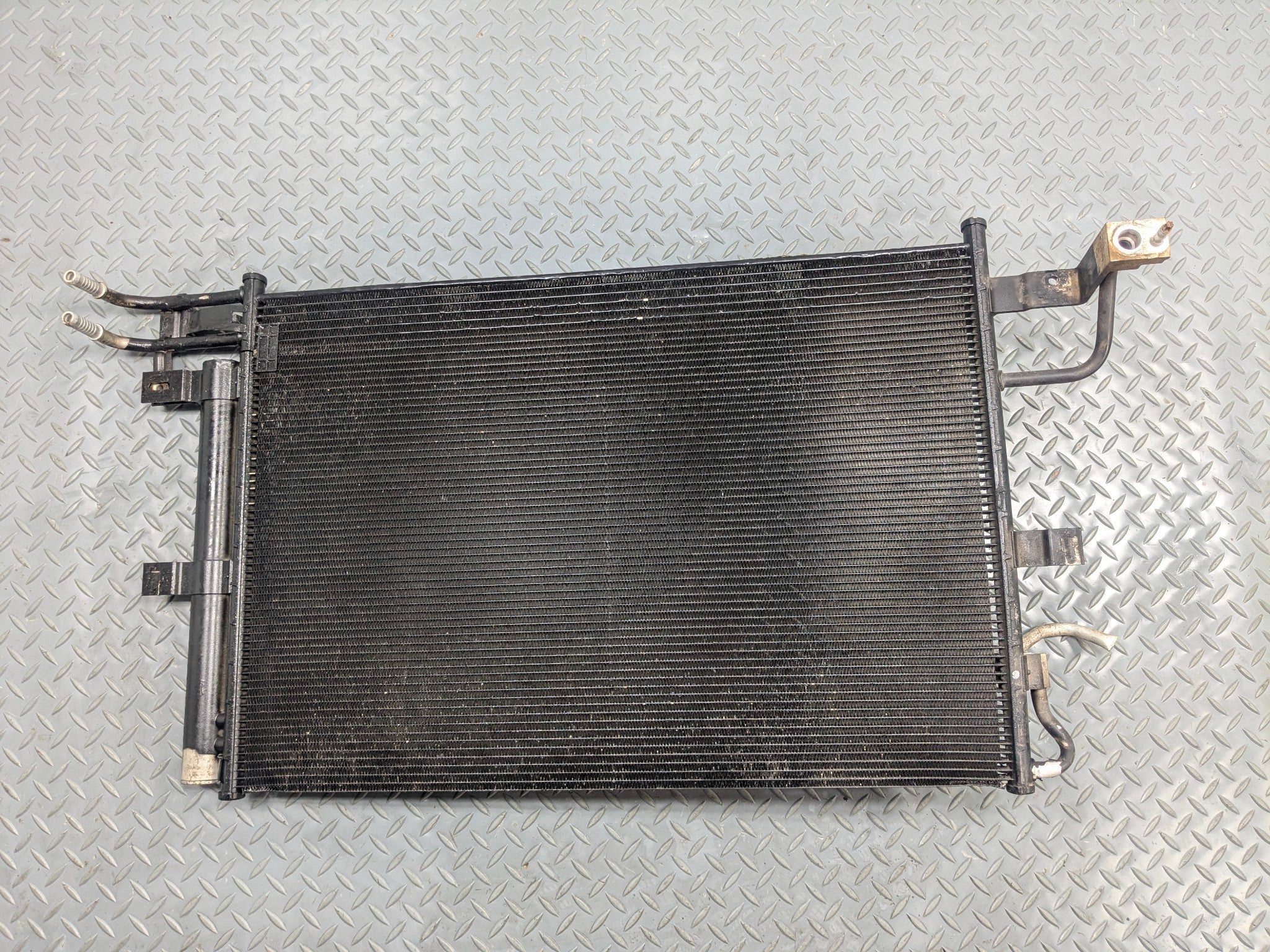 2011 - 2015 OEM FORD EXPLORER AC AIR CONDITIONING CONDENSER RADIATOR ASSEMBLY