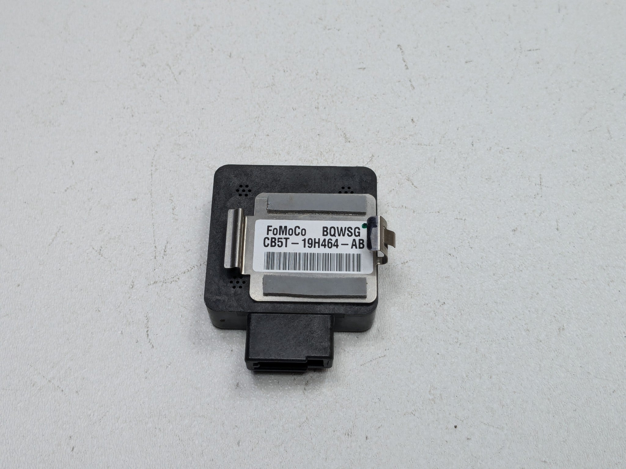 2011 - 2015 OEM FORD EXPLORER GPS COMMUNICATION CONTROL MODULE