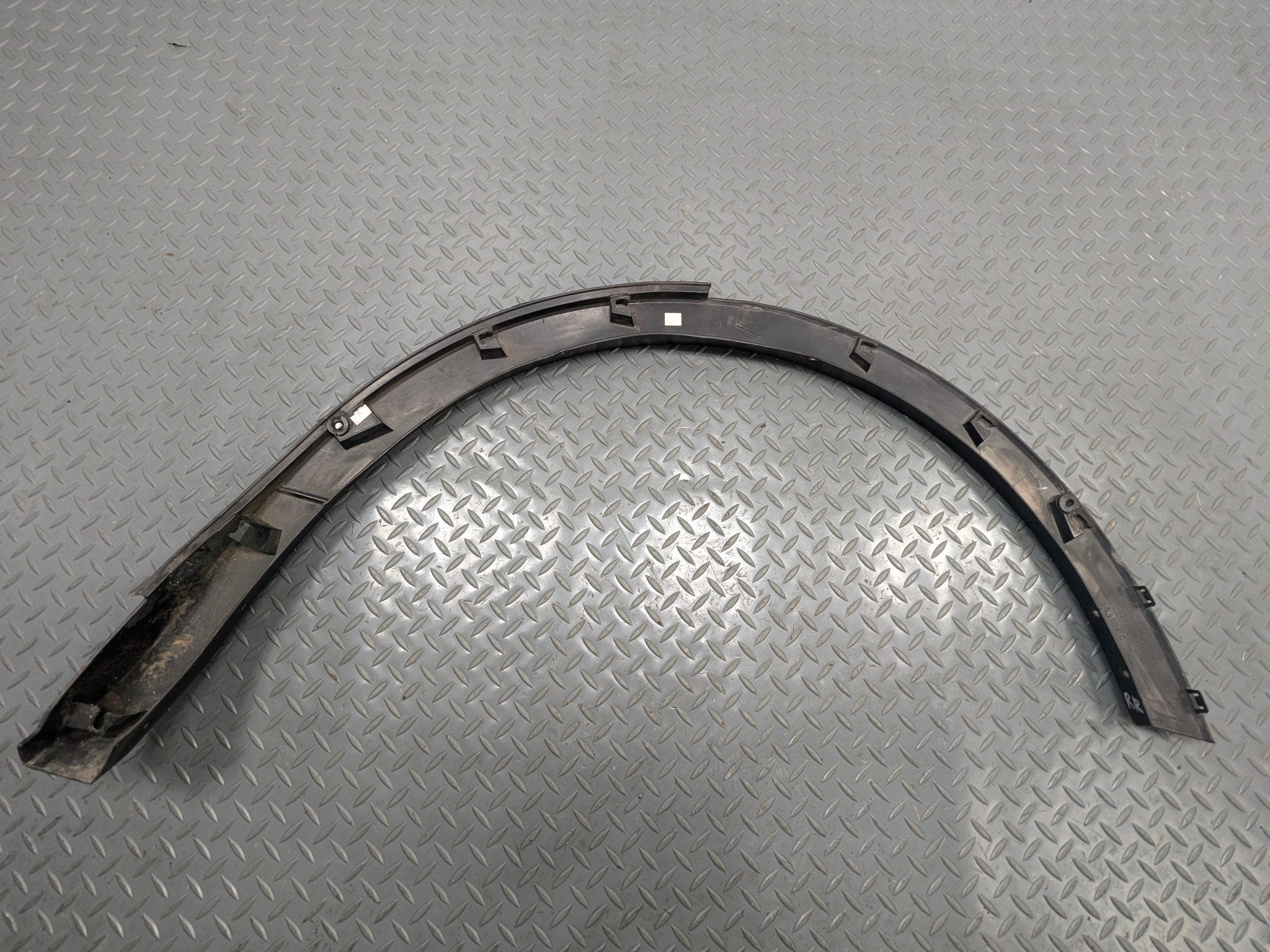2011 - 2015 OEM FORD EXPLORER REAR RIGHT PASSENGER SIDE FENDER FLARE WHEEL