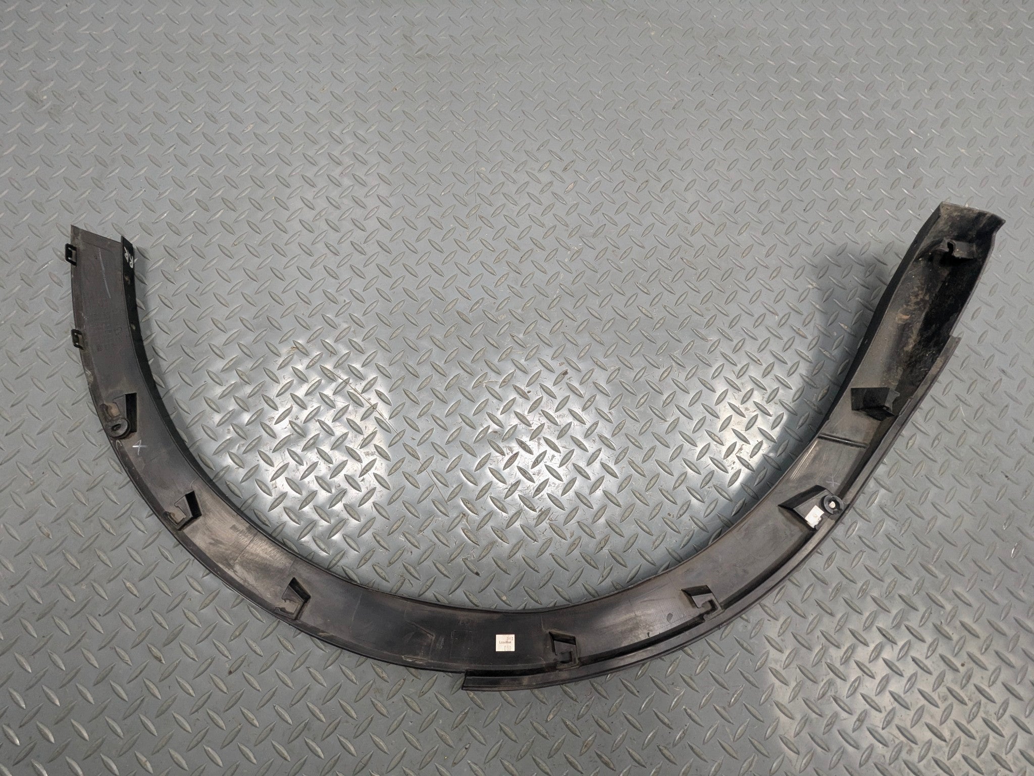 2011 - 2015 OEM FORD EXPLORER REAR RIGHT PASSENGER SIDE FENDER FLARE WHEEL