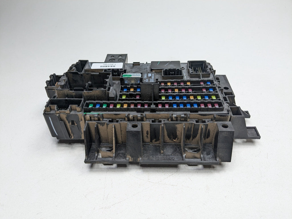 2011 - 2015 OEM FORD EXPLORER BODY CONTROL MODULE INTERIOR CABIN FUSE BOX