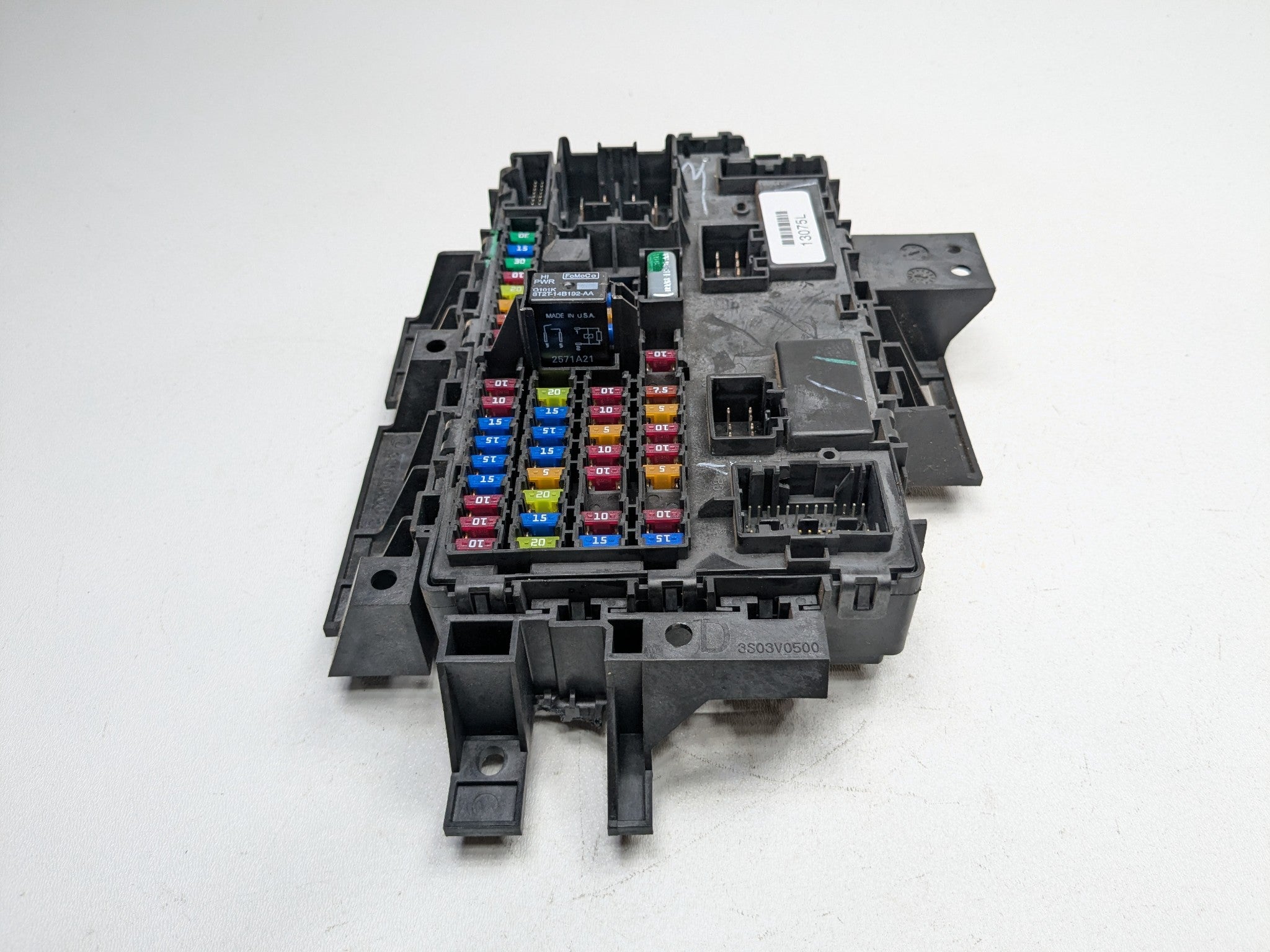 2011 - 2015 OEM FORD EXPLORER BODY CONTROL MODULE INTERIOR CABIN FUSE BOX