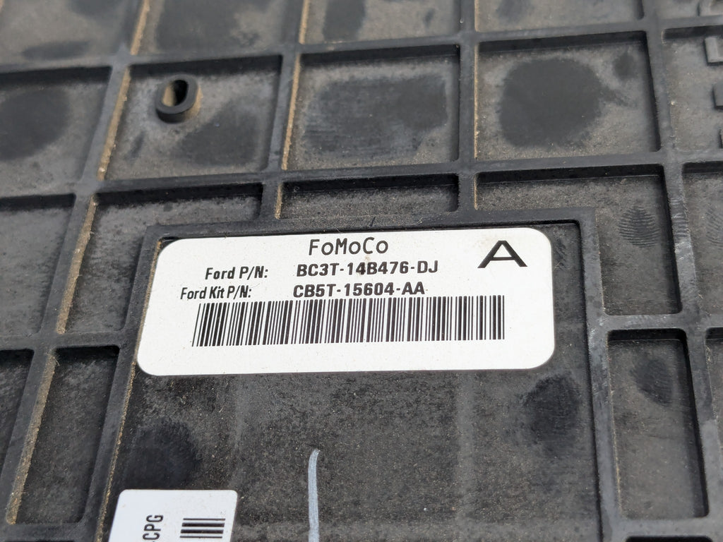 2011 - 2015 OEM FORD EXPLORER BODY CONTROL MODULE INTERIOR CABIN FUSE BOX