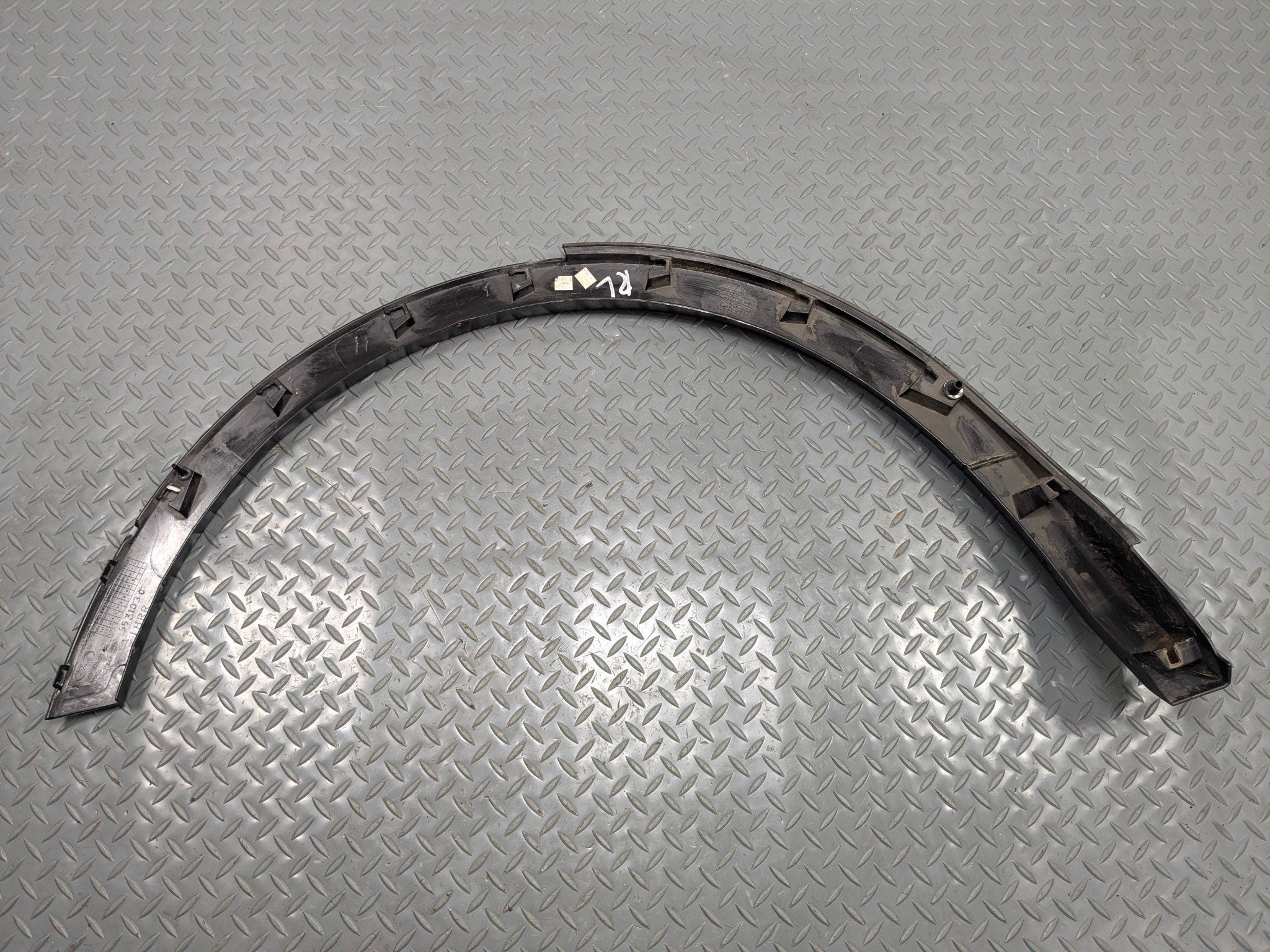 2011 - 2015 OEM FORD EXPLORER REAR LEFT DRIVER SIDE FENDER FLARE WHEEL