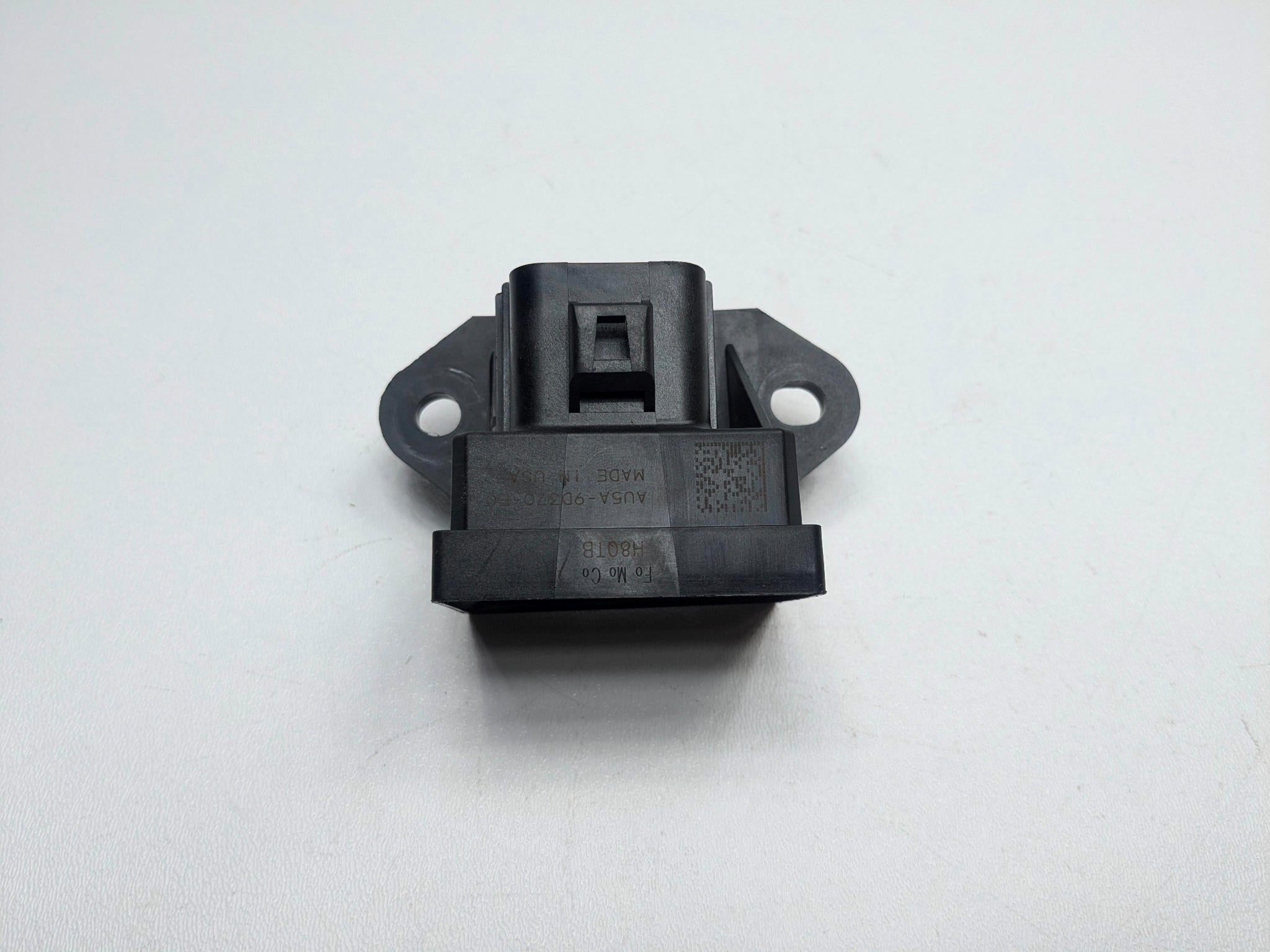 2011 - 2015 OEM FORD EXPLORER TRANSFER CASE CONTROL MODULE COMPUTER