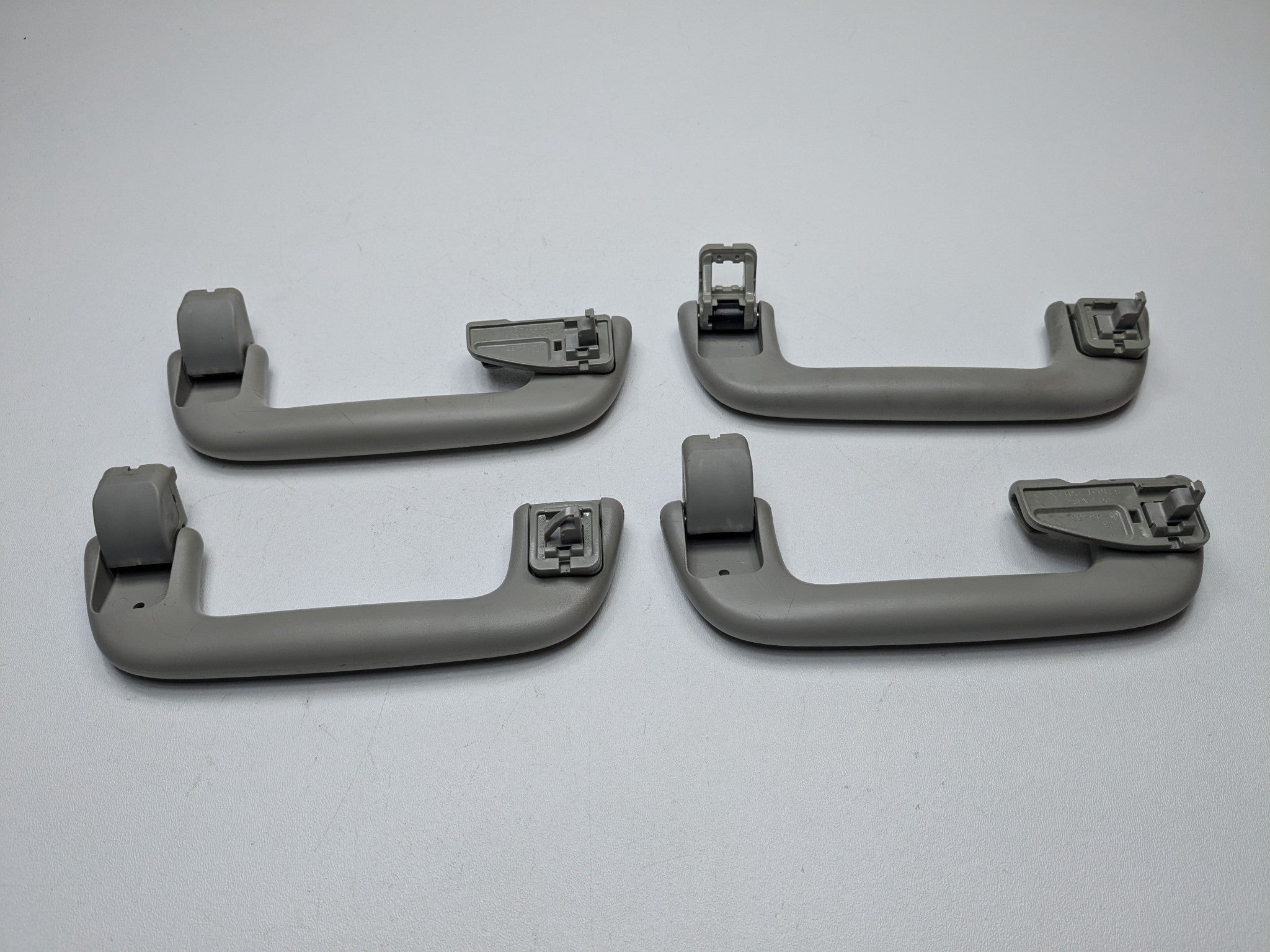 10 - 11 OEM TOYOTA PRIUS FRONT AND REAR INTERIOR UPPER ROOF GRAB GRIP HANDLE BAR