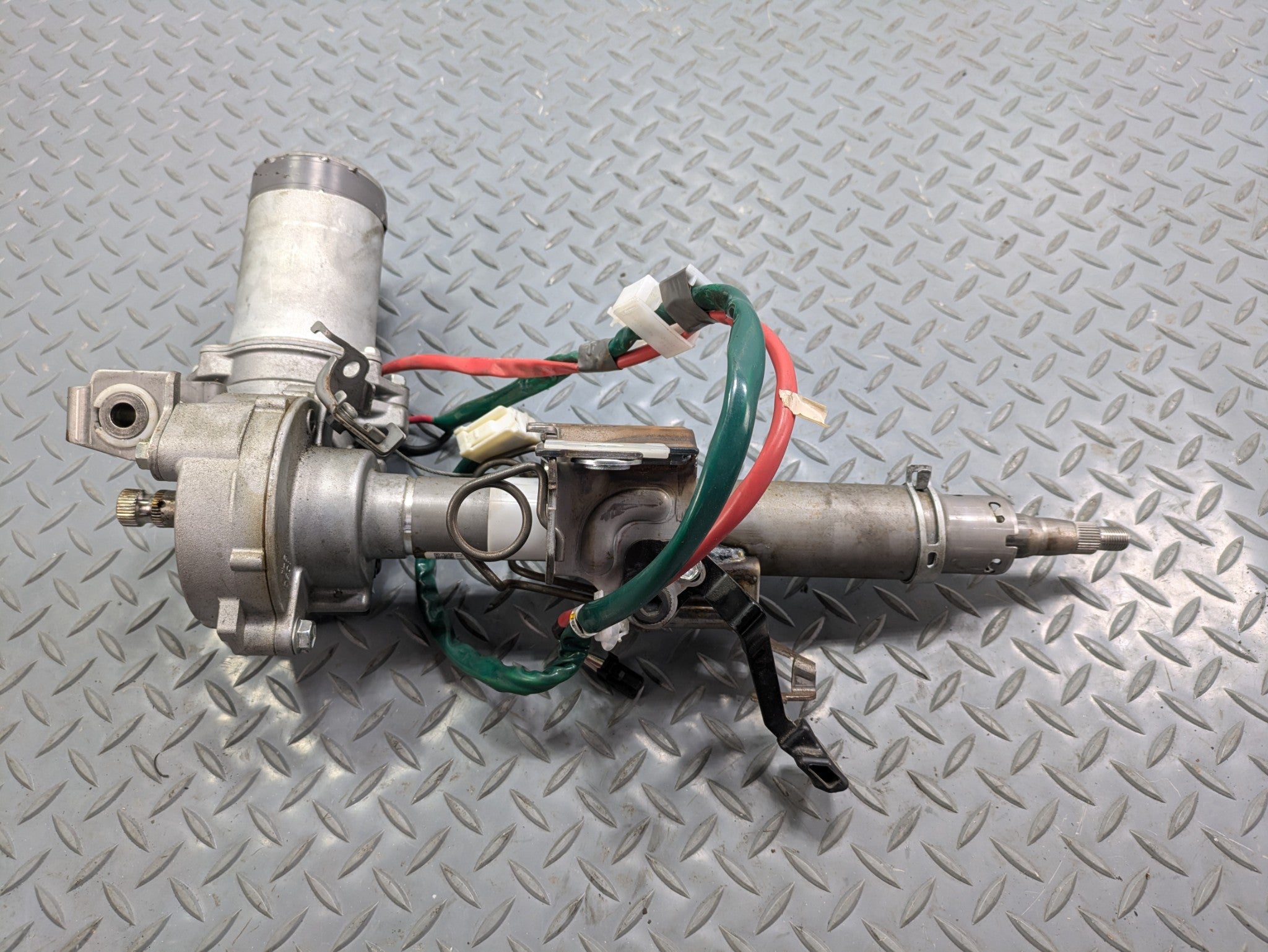 2012 - 2015 OEM TOYOTA PRIUS POWER STEERING COLUMN WITH MOTOR ASSEMBLY