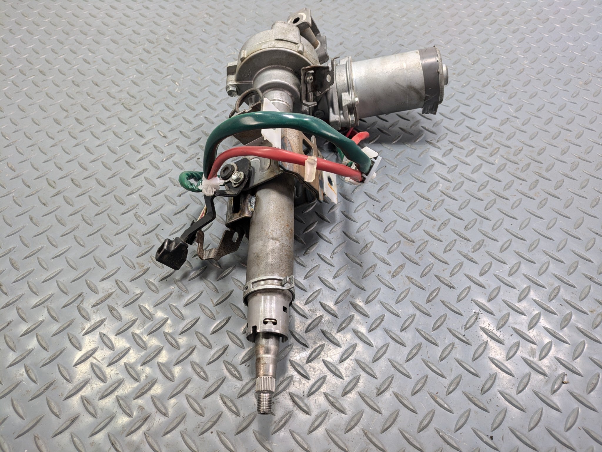 2012 - 2015 OEM TOYOTA PRIUS POWER STEERING COLUMN WITH MOTOR ASSEMBLY