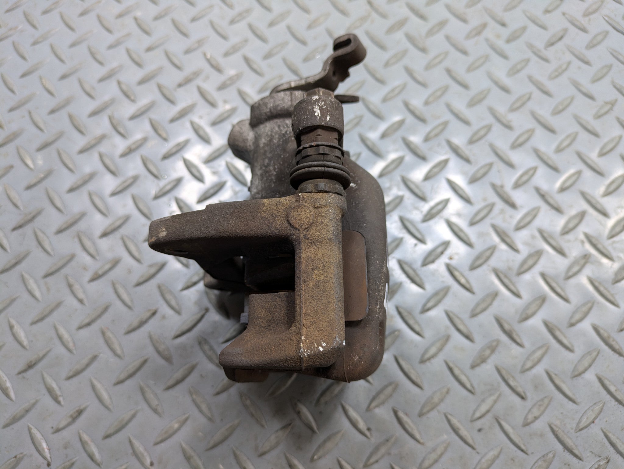 2011 - 2013 OEM MINI COOPER REAR RIGHT PASSENGER SIDE BRAKE CALIPER
