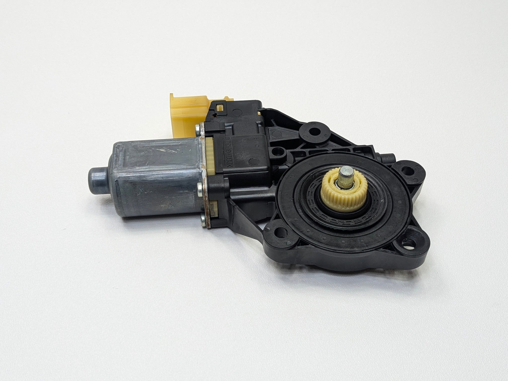 2011 - 2013 OEM MINI COOPER FRONT LEFT DRIVER SIDE POWER WINDOW MOTOR