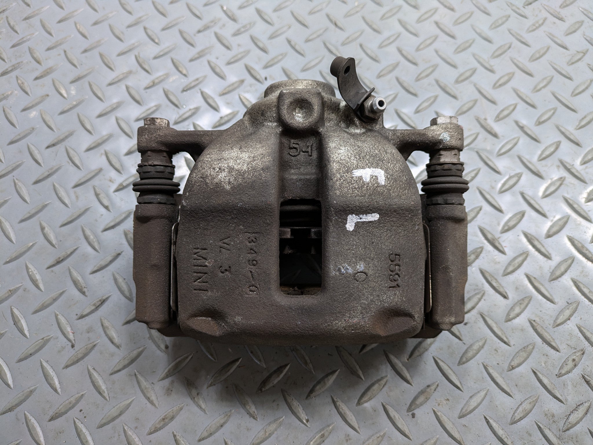 2011 - 2013 OEM MINI COOPER FRONT LEFT DRIVER SIDE BRAKE CALIPER