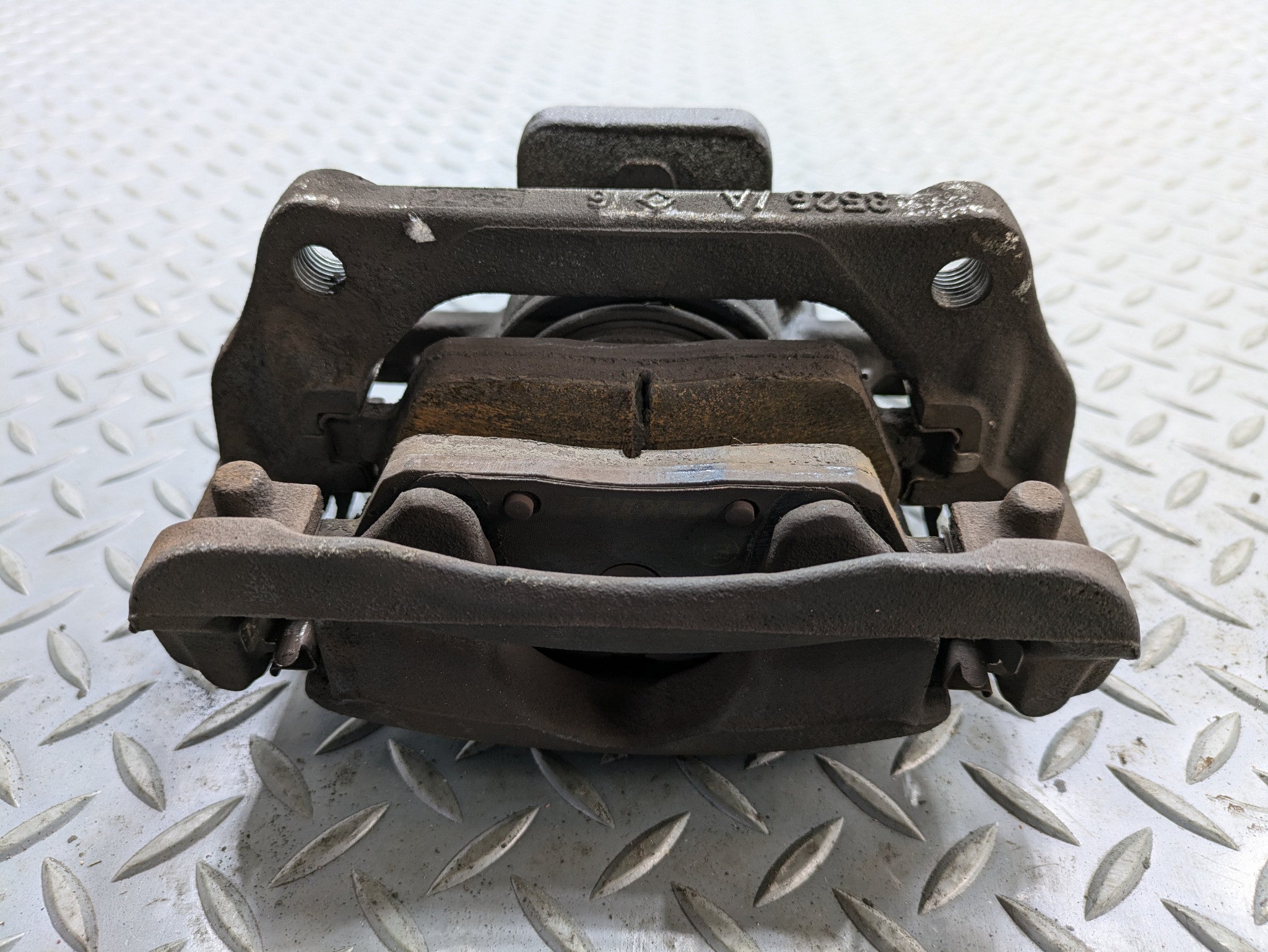 2011 - 2013 OEM MINI COOPER FRONT RIGHT PASSENGER SIDE BRAKE CALIPER