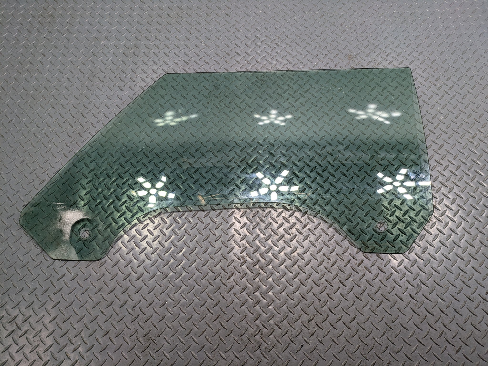 2011 - 2013 OEM MINI COOPER FRONT LEFT DRIVER SIDE DOOR WINDOW GLASS
