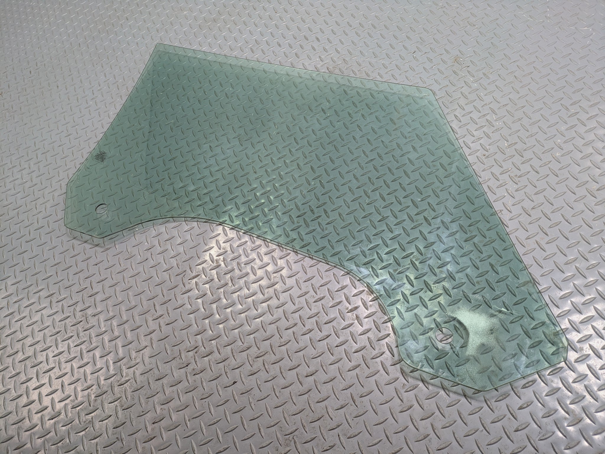 2011 - 2013 OEM MINI COOPER FRONT LEFT DRIVER SIDE DOOR WINDOW GLASS